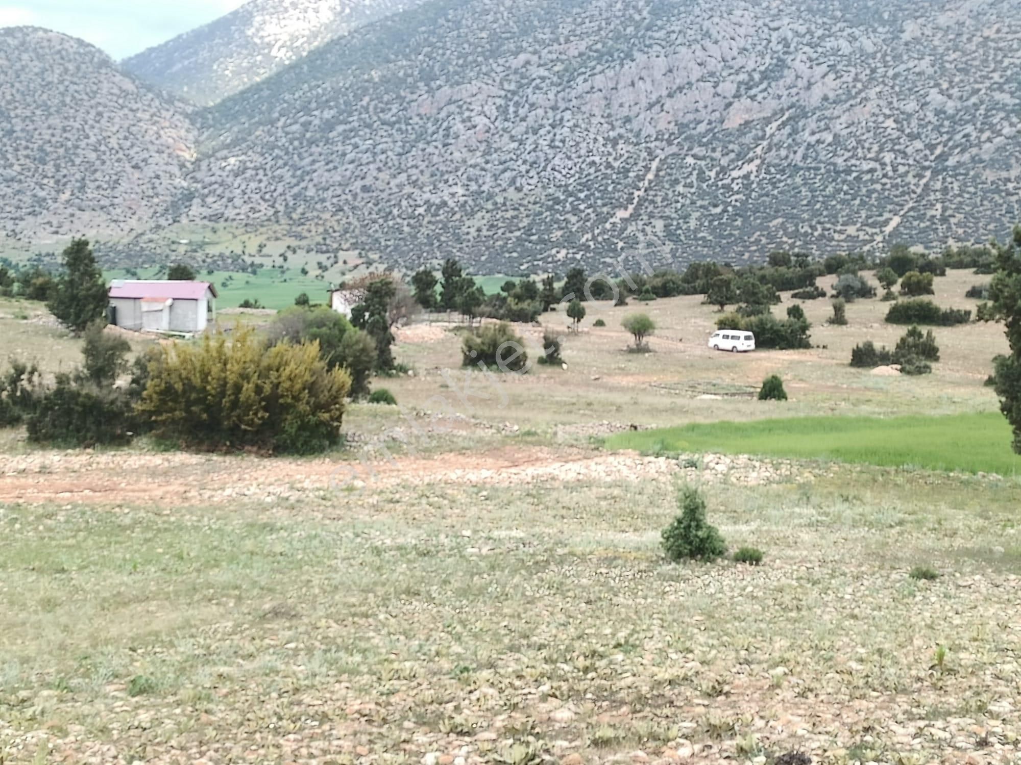 Korkuteli Yazır Satılık Tarla Korkuteli Beğiş 1025m2 Yatırımlık Tarla