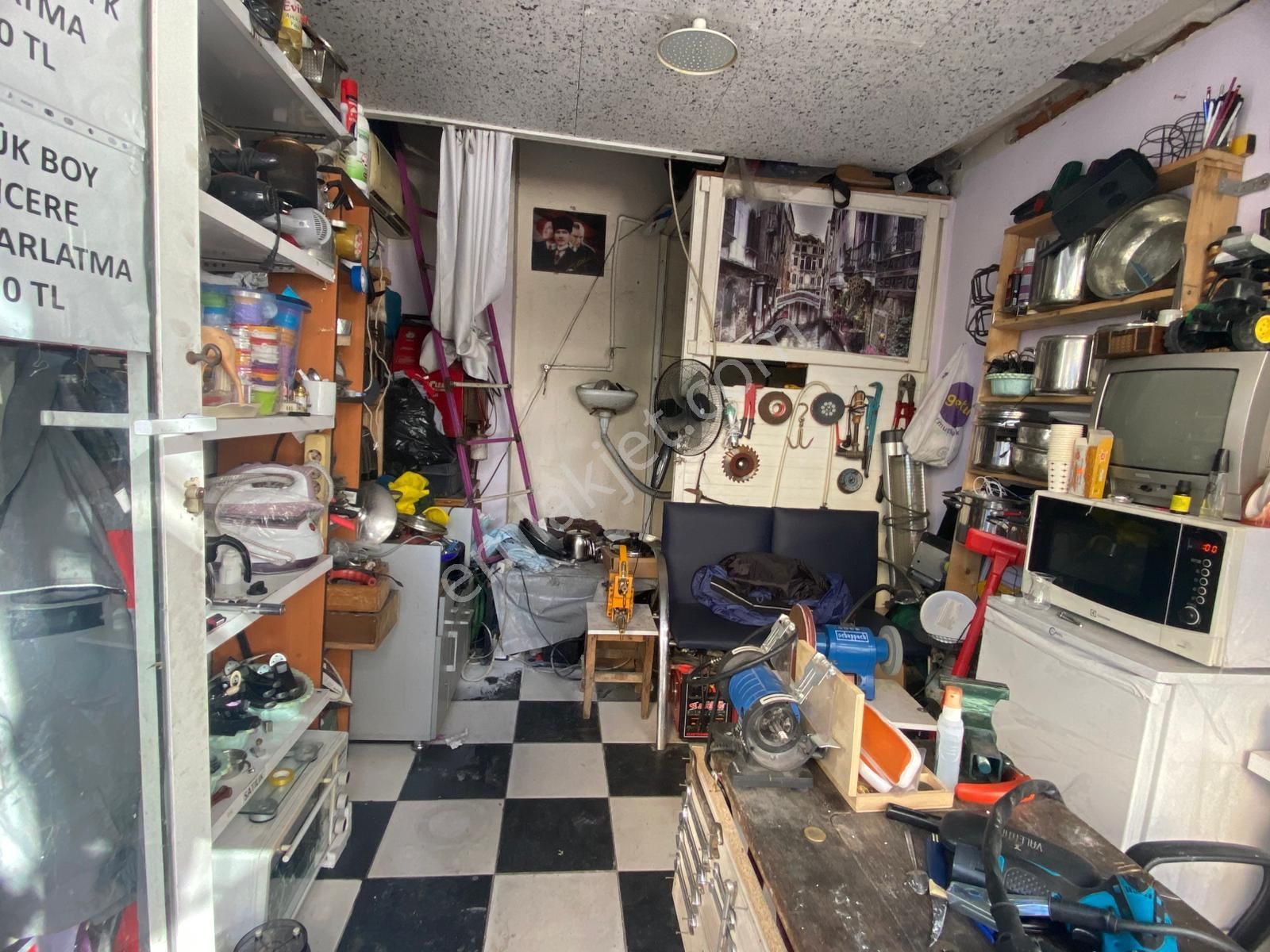 Acill Buca Şirinyer Merkez Civarı 10m2 Ana Cadde Arkası Satılık Dükkan - Görsel 2