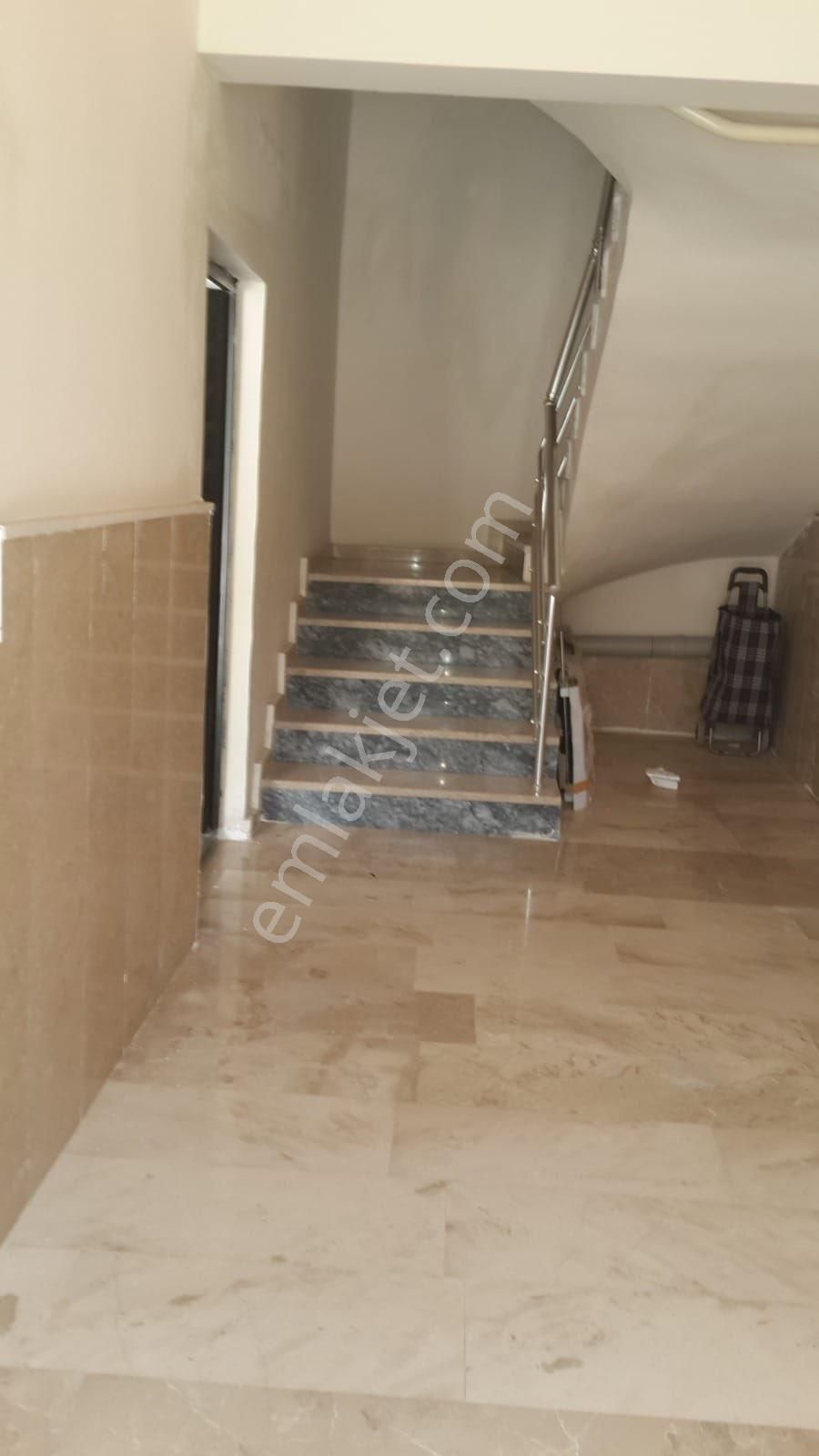 Odunpazarı Emek Kiralık Daire Hanedan Emlak'dan Emek Mahallesi Kiralik 3+1 120mt2