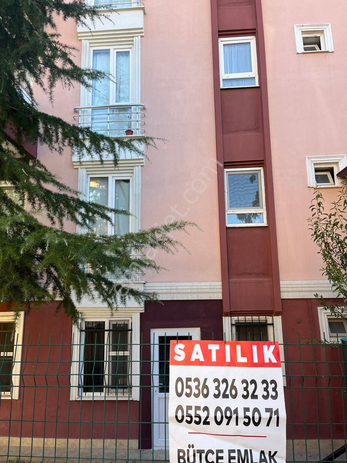 Isparta Merkez Modern Evler Satılık Daire Isparta merkez modern evler mahallesinde satılık 1+0 eşyalı kiracılı apart