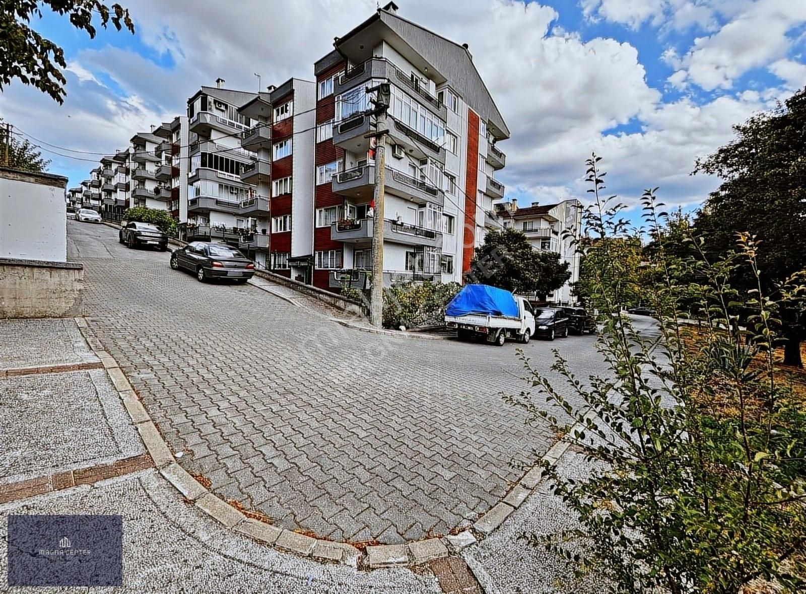 Nilüfer Beşevler Satılık Daire MAGNADAN BEŞEVLER SİTE İÇİNDE 3+1 ARAKAT 130M² SATILIK DAİRE