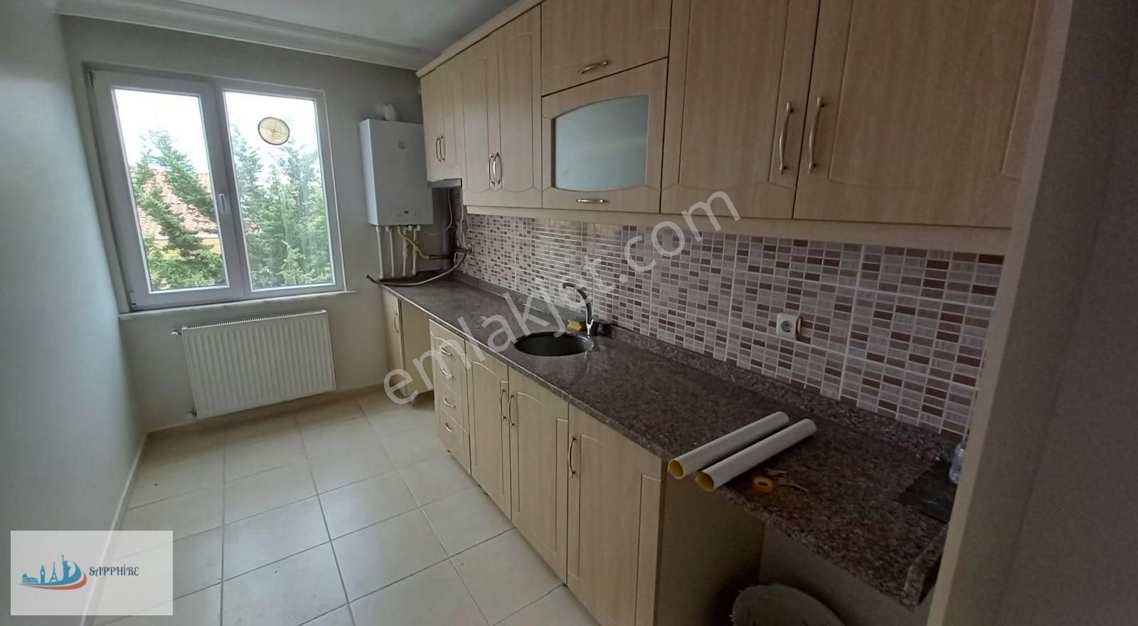 Çekmeköy Aydınlar Kiralık Daire 3+1 AYDINLARDA MERKEZİ KONUMDA ARAKAT KİRALIK DAİRE