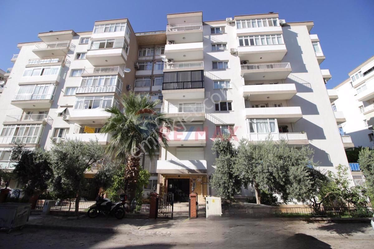 Bayraklı Manavkuyu Satılık Daire İzmir Bayraklı Manavkuyu Mahallesinde Satılık 3+1 Daire