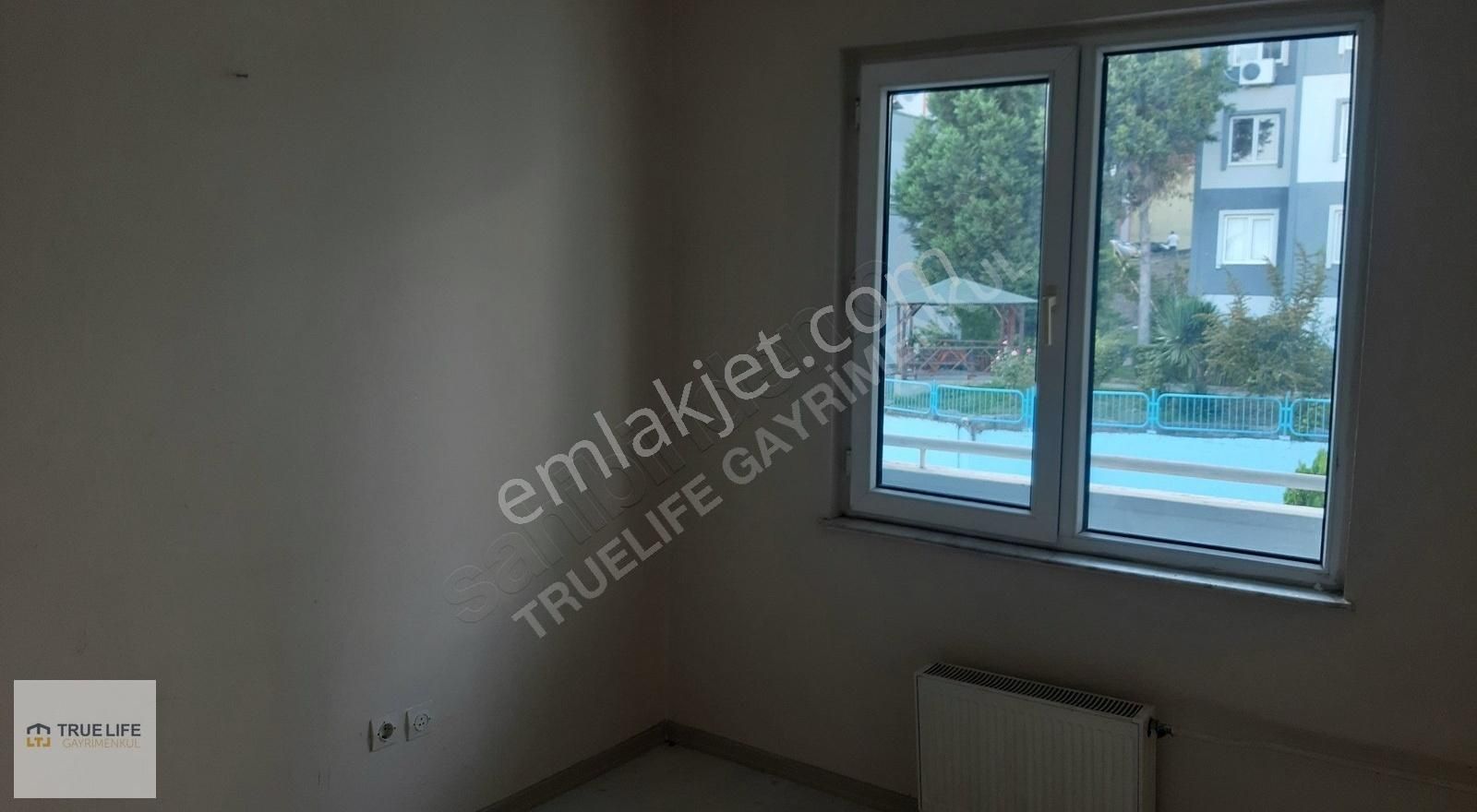 İzmit Fevzi Çakmak Satılık Daire İZMİT YUVAM AKARCA DA YENİ TADİLAT YAPILMIŞ 3+1 SATILIK DAİRE