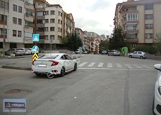 Çankaya Karapınar Satılık Daire HİSAR'DAN CD YAKINI EBB BAN. 3+1 YÜK.GİRİŞ ASANSÖR + K.OTOPARKLI