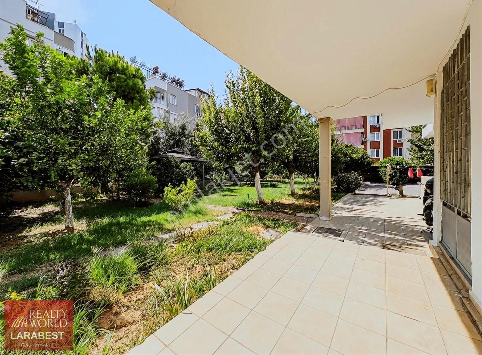 Muratpaşa Meydankavağı Satılık Daire Meydankavağında 3+1 150 m2 Ebeveny Banyolu Satılık Daire