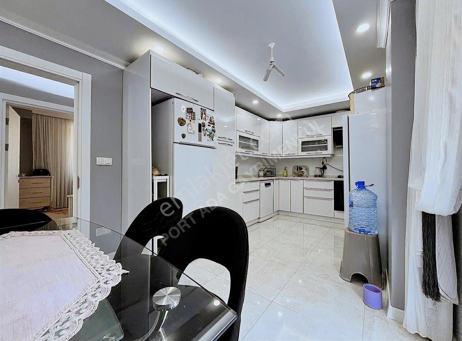 Darıca Cami Satılık Daire PORT ADA'DAN 2+1 ARA KAT 95m2 DAİRE