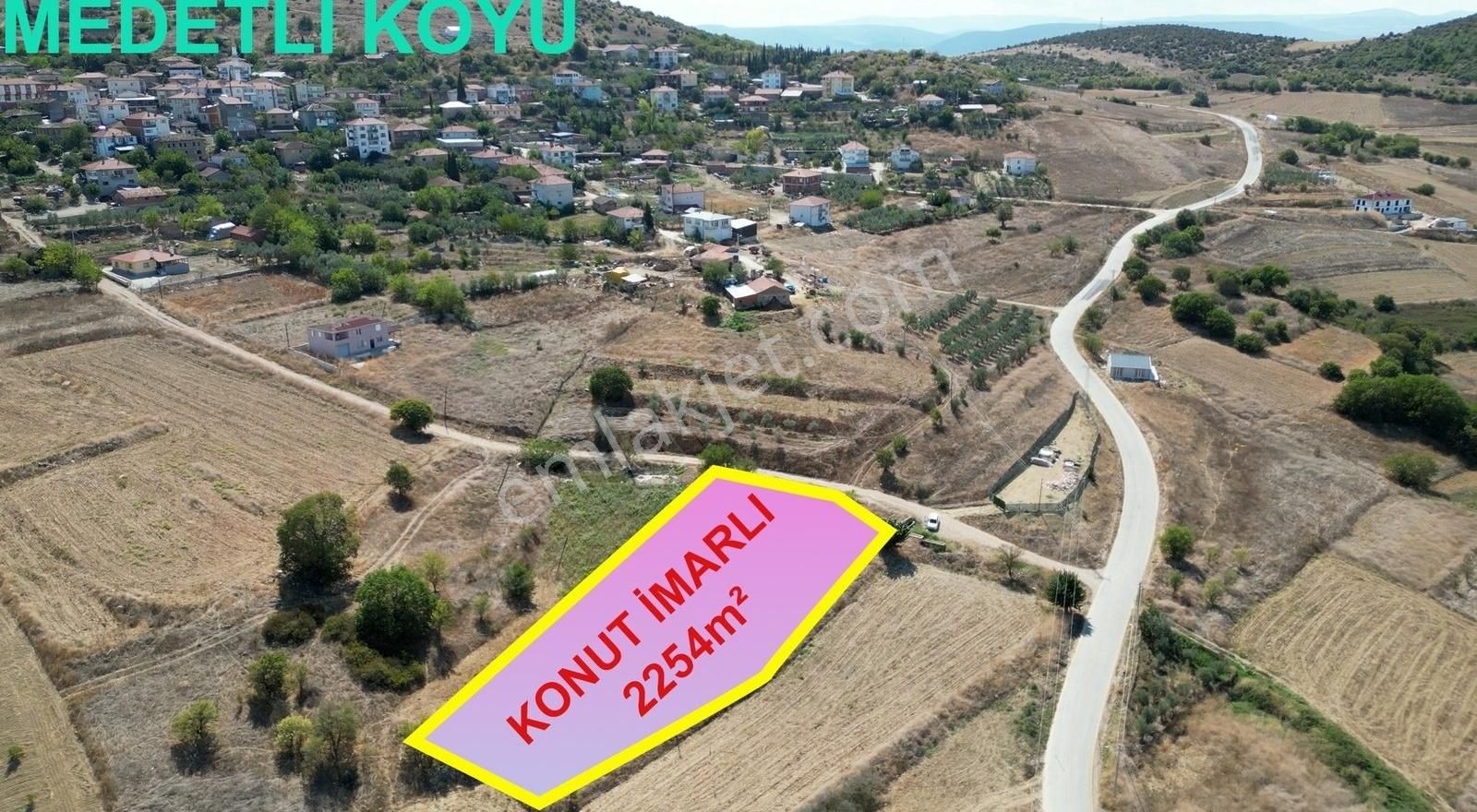 Osmaneli Medetli Köyü Satılık Konut İmarlı Osmaneli Medetli Köyünde Konut İmarlı 2254 M² Arsa