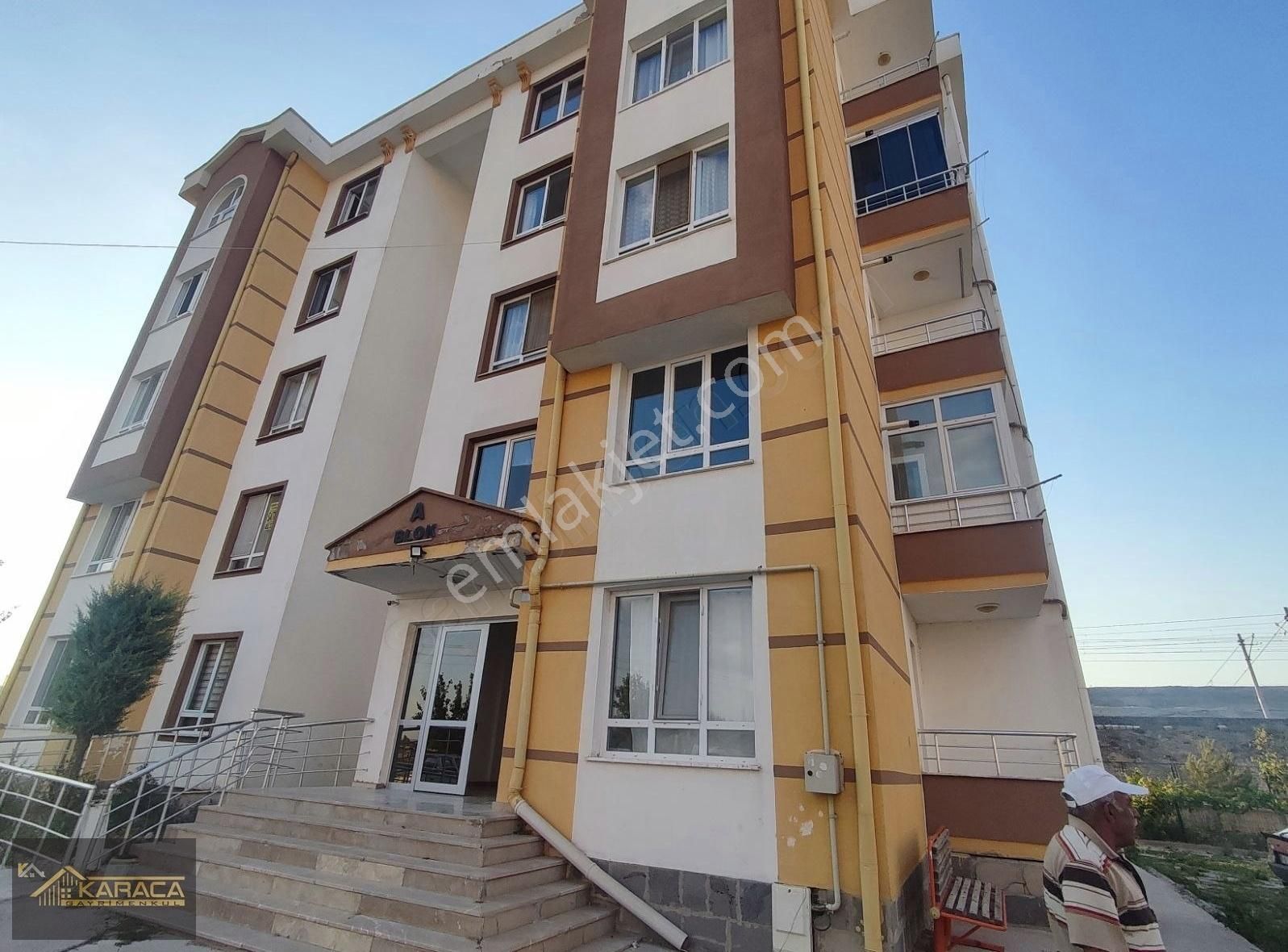 Kocasinan Oymaağaç Satılık Daire KARACA GAYRİMENKUL'DEN SATILIK 2+1 DAİRE HASTANEKENT FIRSAT