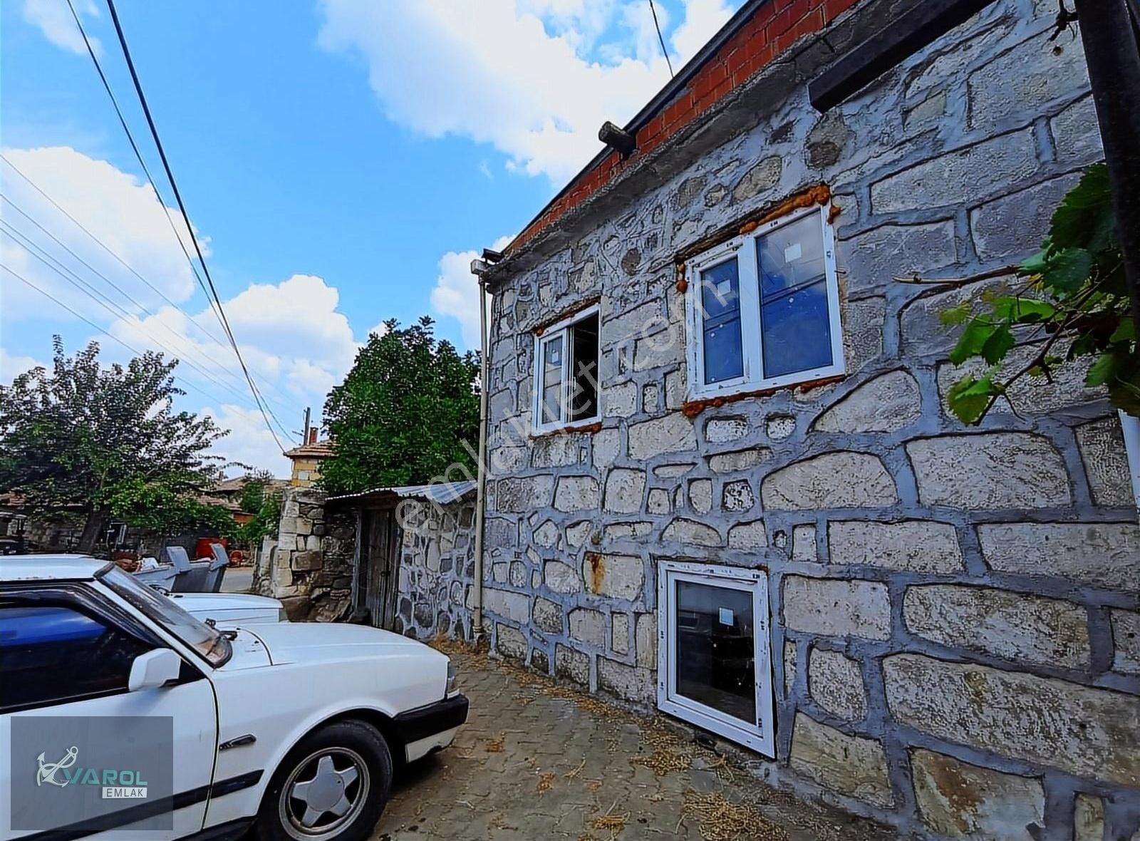 Çanakkale Ayvacık Sapanca Köyünde İki Katlı Taş Ev - Görsel 6