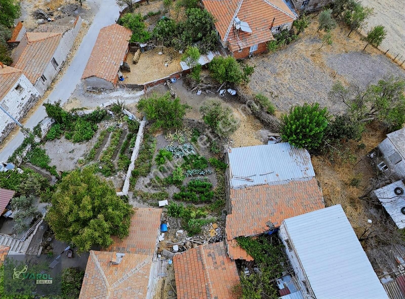 Ayvacık Sapanca Köyü Satılık Müstakil Ev ÇANAKKALE AYVACIK SAPANCA KÖYÜNDE İKİ KATLI TAŞ EV