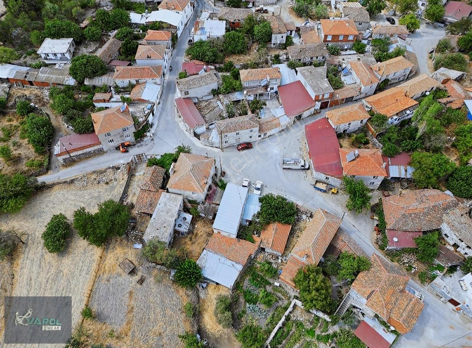 Çanakkale Ayvacık Sapanca Köyünde İki Katlı Taş Ev - Görsel 2