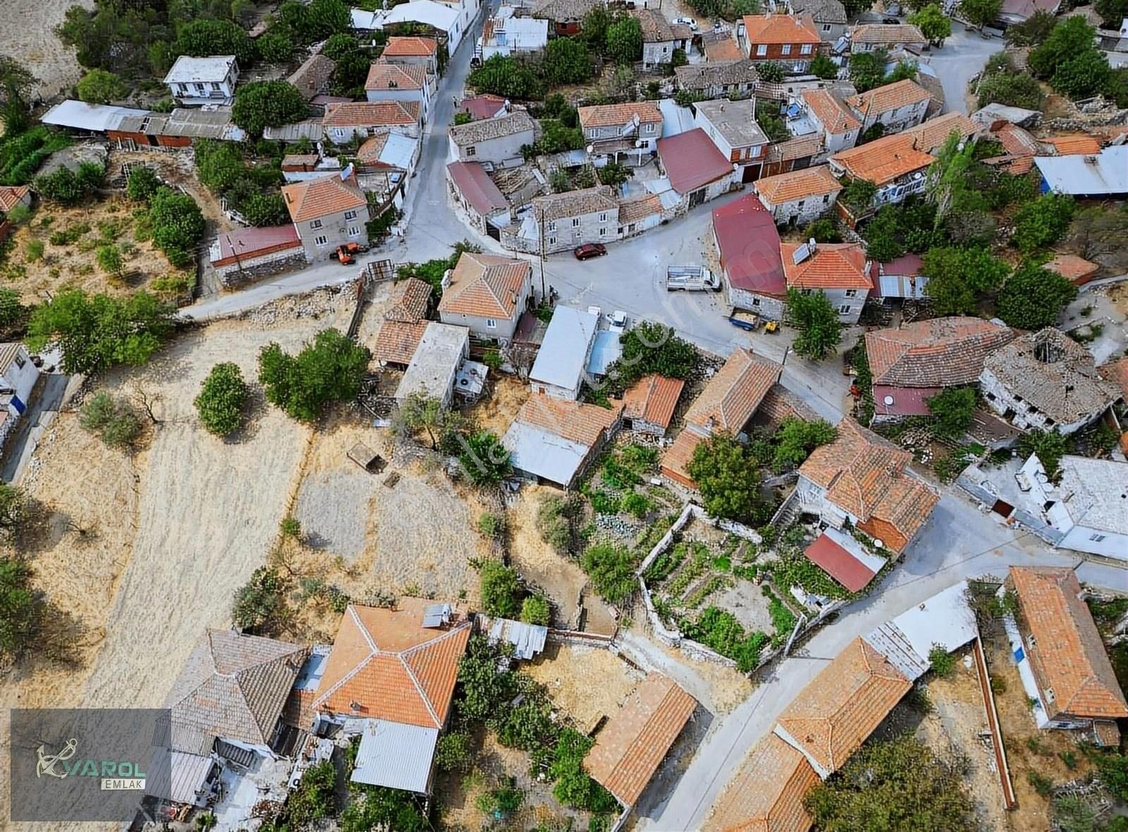 Çanakkale Ayvacık Sapanca Köyünde İki Katlı Taş Ev - Görsel 13