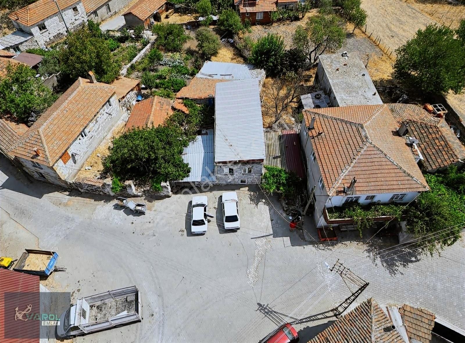 Çanakkale Ayvacık Sapanca Köyünde İki Katlı Taş Ev - Görsel 15