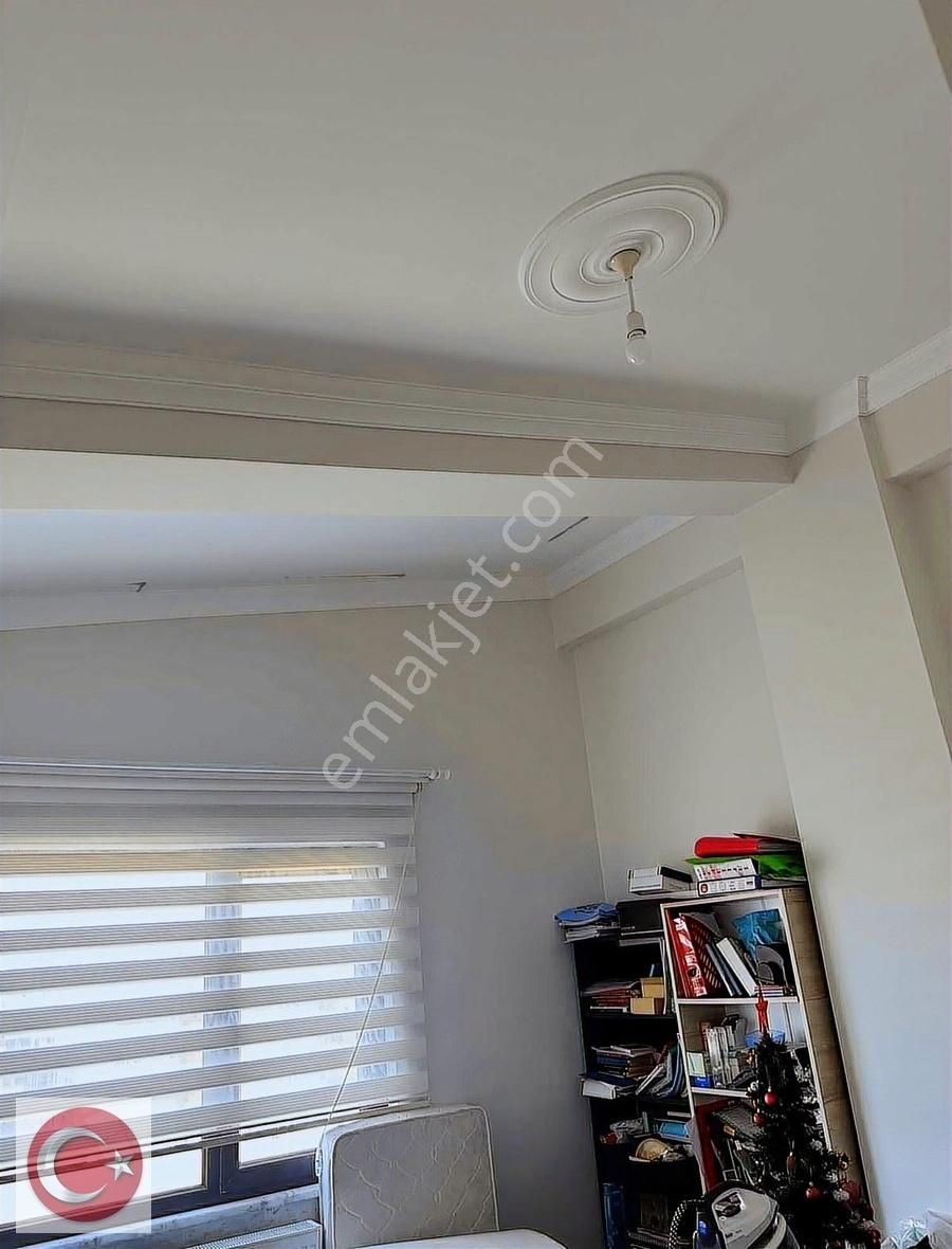 Çiftlikköyde Kullanışlı Geniş Satılık Dubleks Daire - Görsel 9