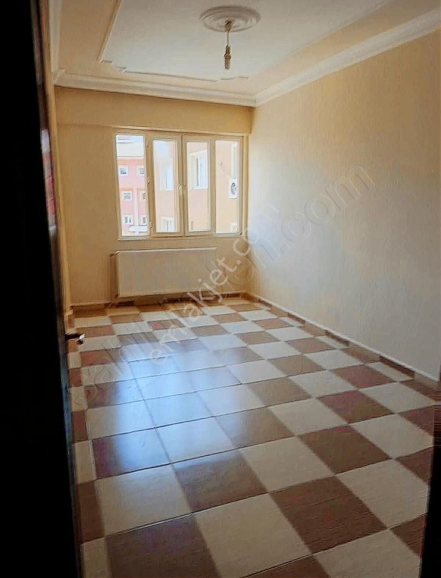 Siirt Merkez Bahçelievler Kiralık Daire HAYAT GAYRİMENKULDEN 2+1 KİRALIK DAİRE