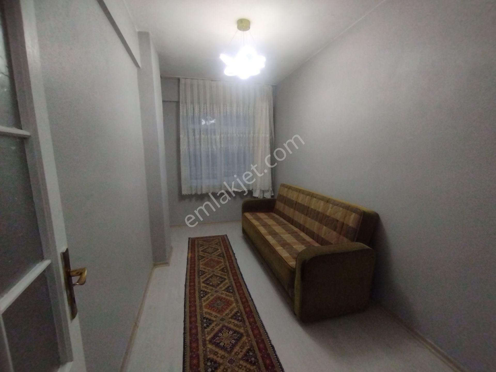 Darıca Emek Kiralık Daire  MARMARAYA YAKIN MÜSTAKİL EŞYALI KİRALIK 3+1