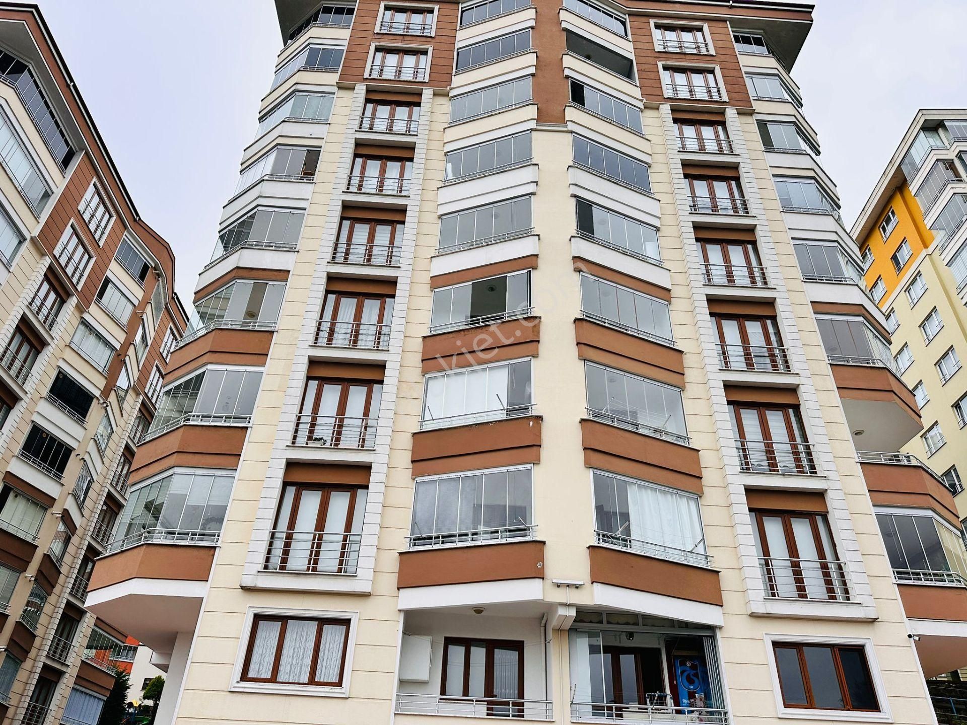 Ortahisar Çukurçayır Satılık Daire  Trabzon Çukurcayır Mah.site İçinde Full Eşyalı Daire