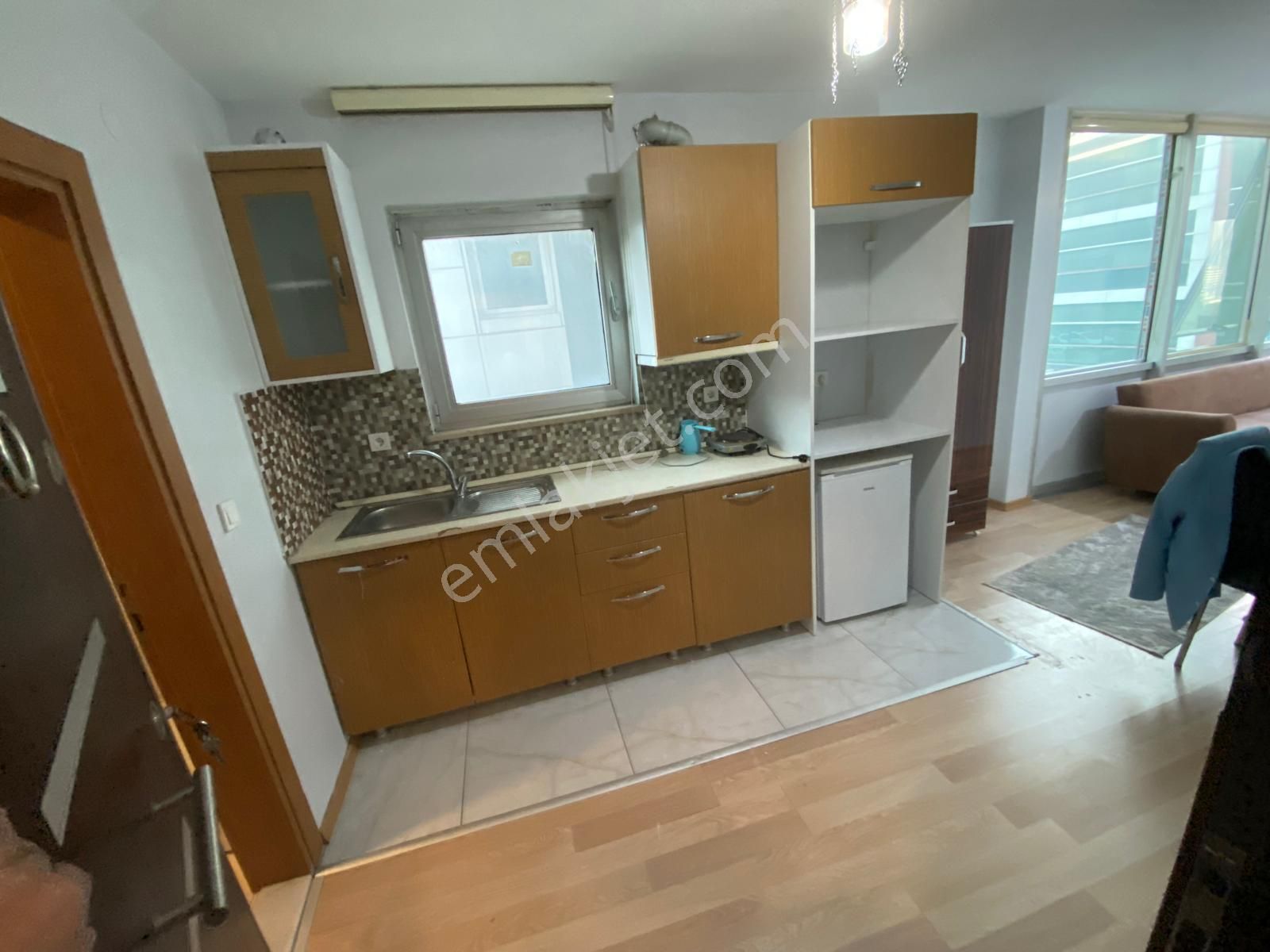 Beylikdüzü Yakuplu'da Metrobüs Yanı 45m2 Eşyalı Faturalar Dahil - Görsel 5