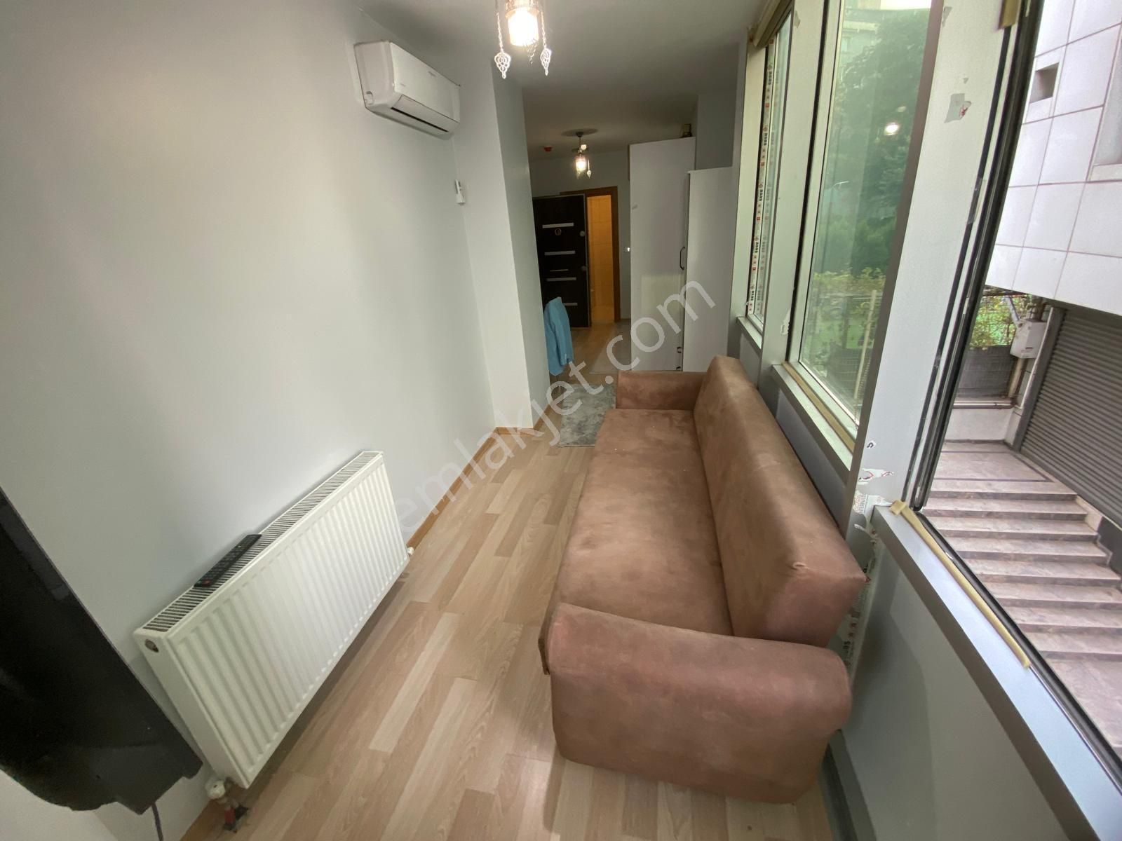 Beylikdüzü Yakuplu'da Metrobüs Yanı 45m2 Eşyalı Faturalar Dahil - Görsel 12