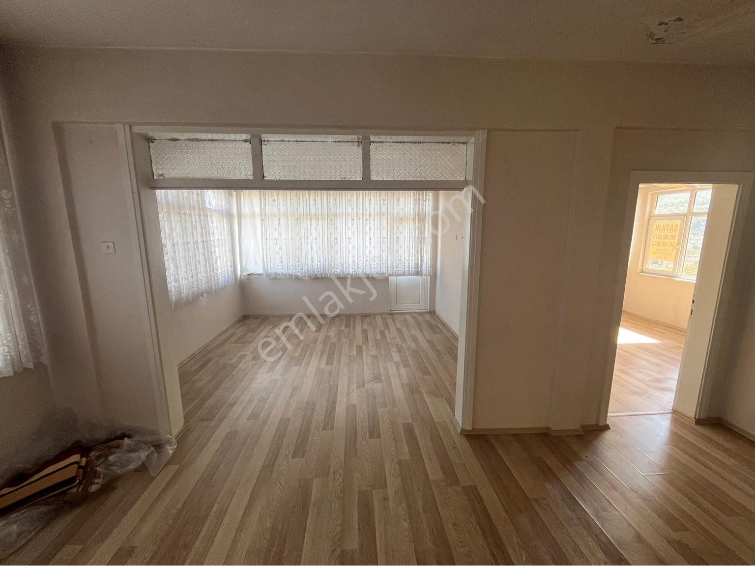 Bilgin Emlaktan Amasra Merkezde Deniz Manzaralı Geniş Satılık Daire - Görsel 5