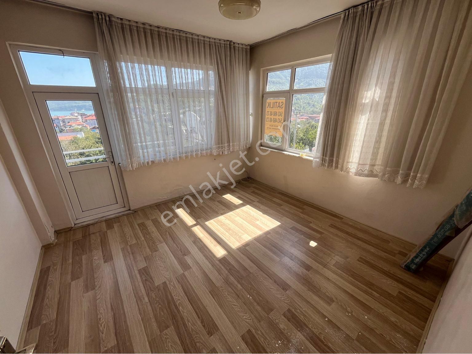 Bilgin Emlaktan Amasra Merkezde Deniz Manzaralı Geniş Satılık Daire - Görsel 8