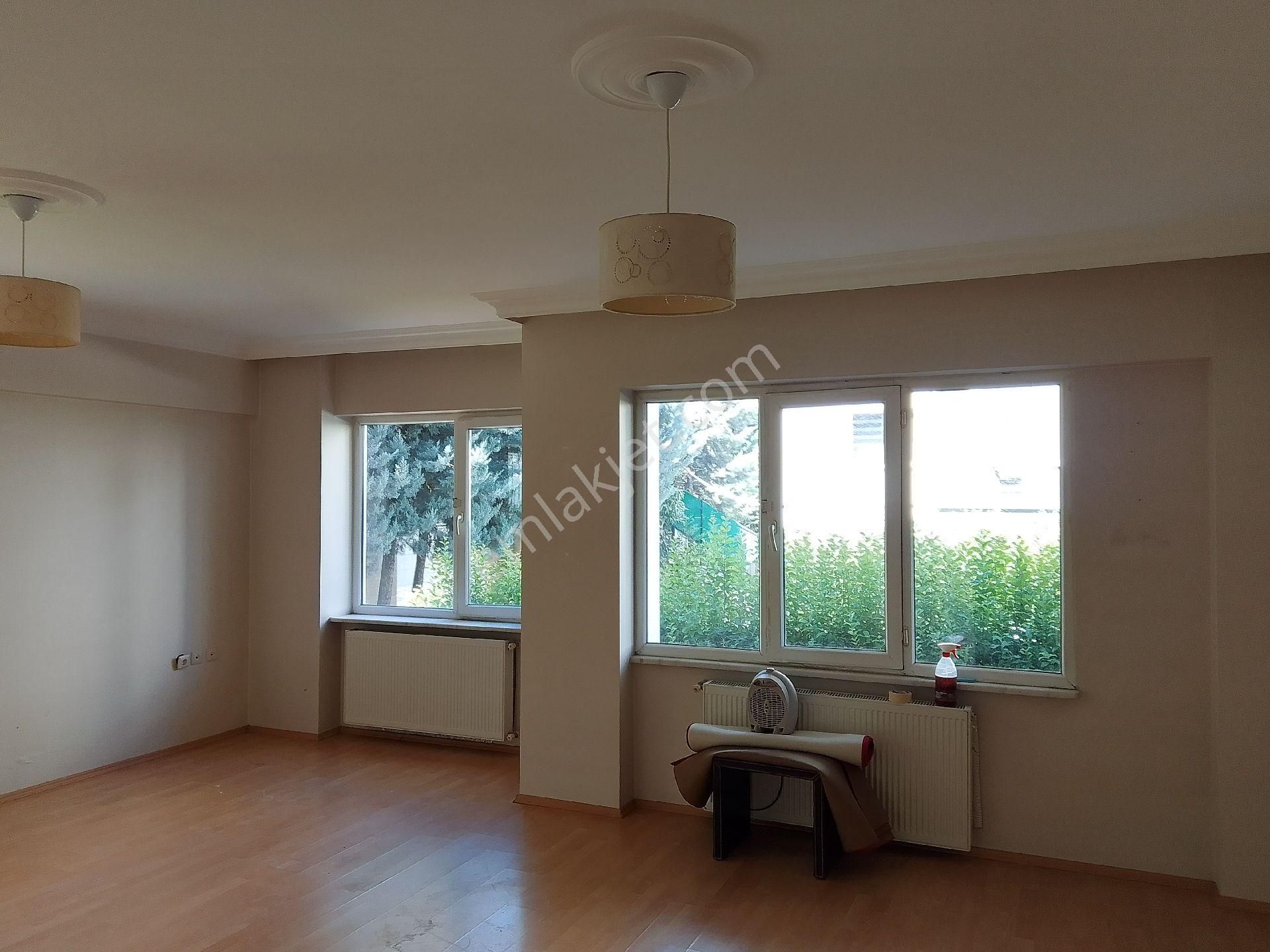 Bursa Nilüfer Beşevlerde Konak Mah 2+1yüksek Giriş Yüzme Hav. Bahçe Katı Kiralık Daire