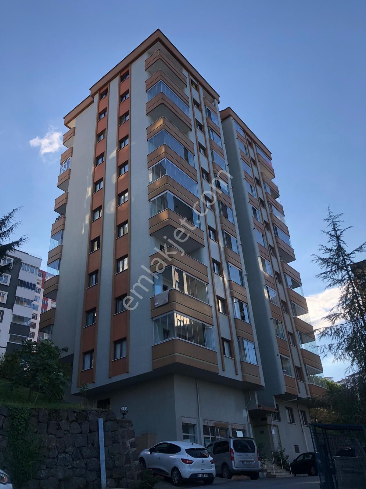 Ortahisar 1 Nolu Beşirli Kiralık Daire  TRABZON BEŞİRLİ ÇANKAYA SİTESİ KİRALIK MANZARALI DAİRE