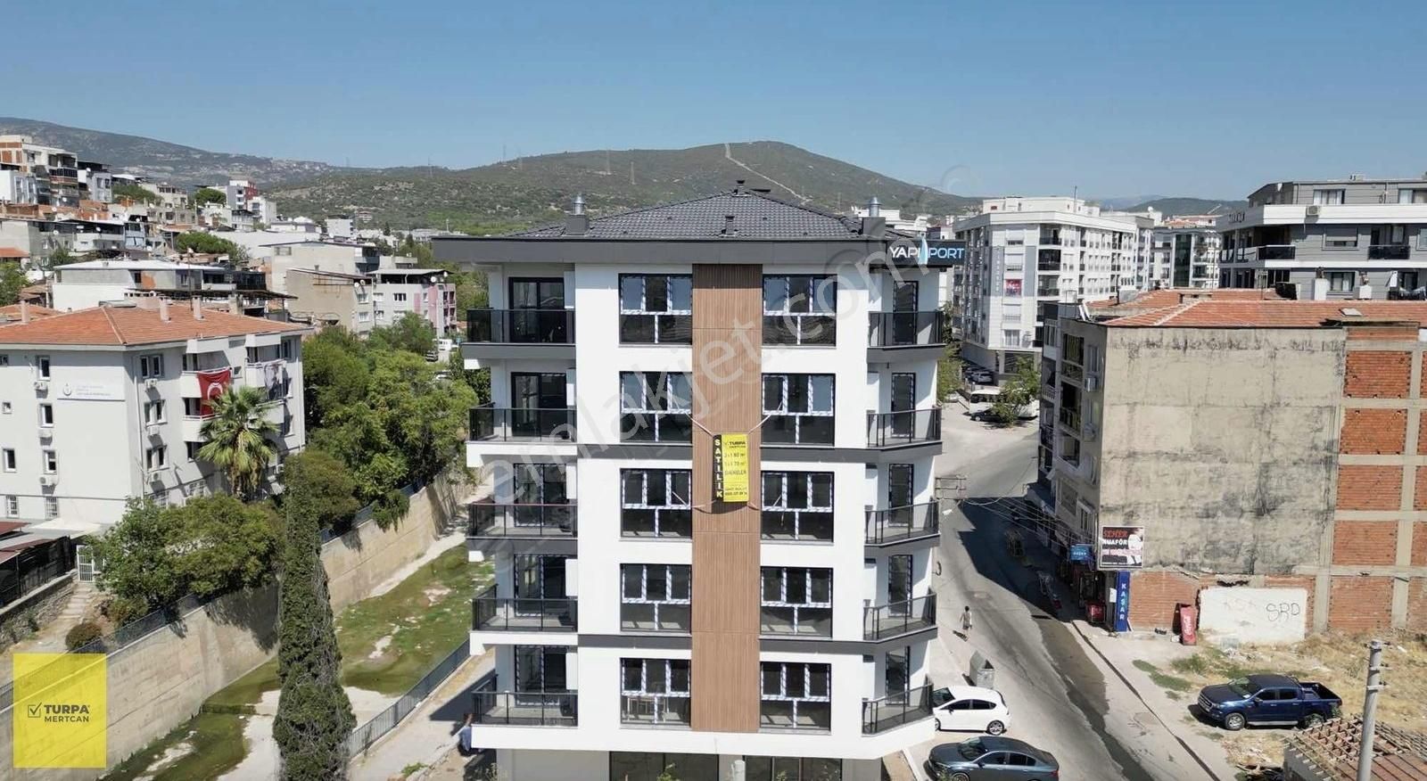 Bornova Ergene Satılık Daire ÇOK GENİŞ VE FERAH 1+1 DAİRE