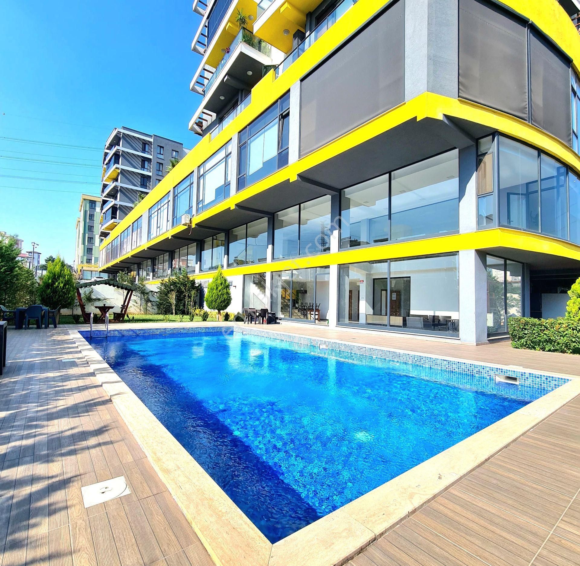 Pendik Kurtköy Satılık Daire  SATILIK 1+1 DAİRE - OPTİMUM MEYDAN SİTESİ