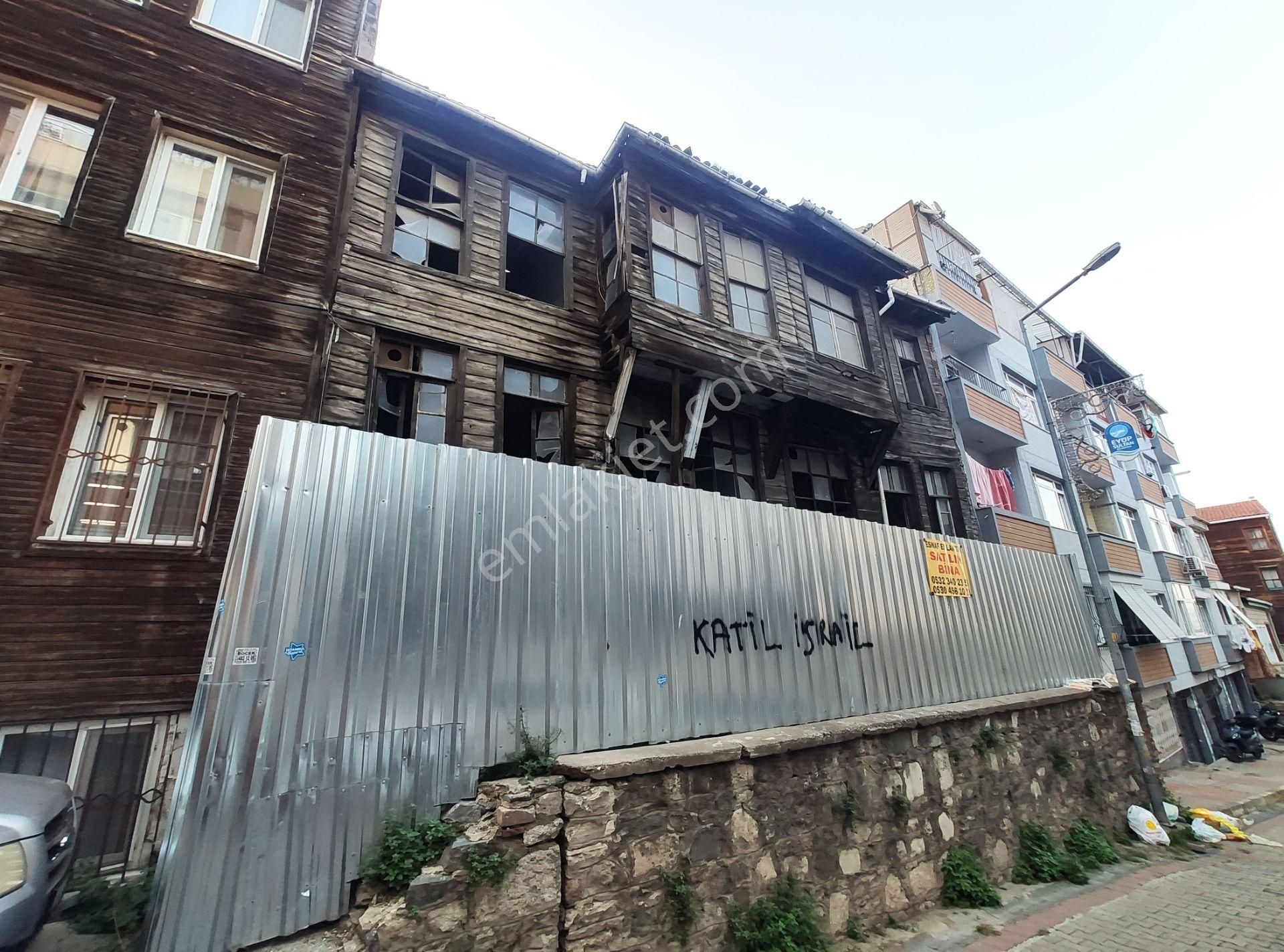 Eyüp Nişanca A.şerefbey Cd 204m2 Arsalı, Bahçeli Ahşap 2 Ev , Mükemmel Konumda - Görsel 6