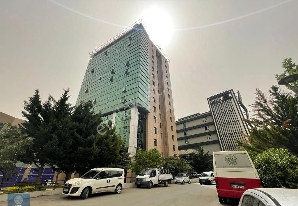 Çankaya Yıldızevler Satılık Ofis TURAN GÜNEŞ BULVARI VİZYON PLAZA  NET 91M2 SATILIK OFİS