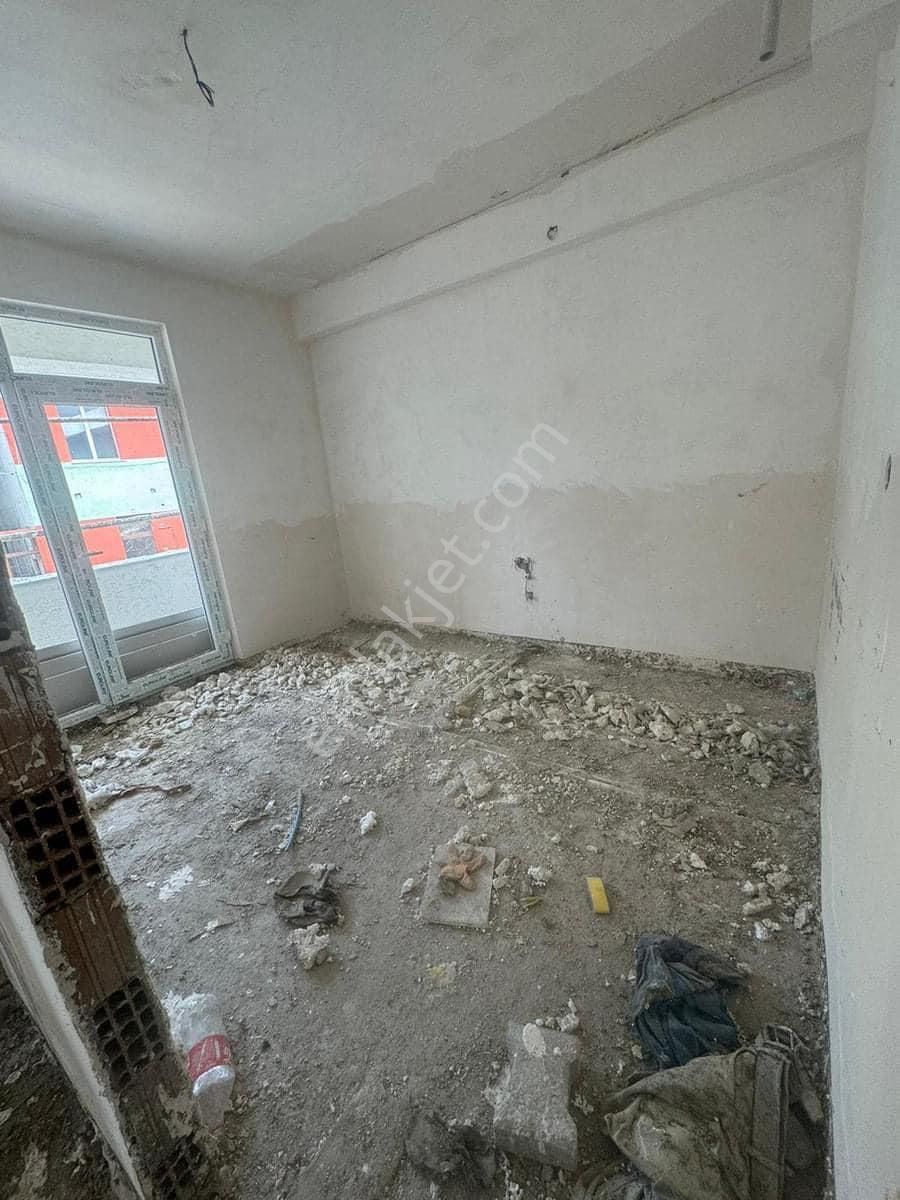 Odunpazarı Yenidoğan Satılık Daire Poyraz Emlak’tan Erenköy Mahallesi’nde 2+0 75 M² Satılık Daire