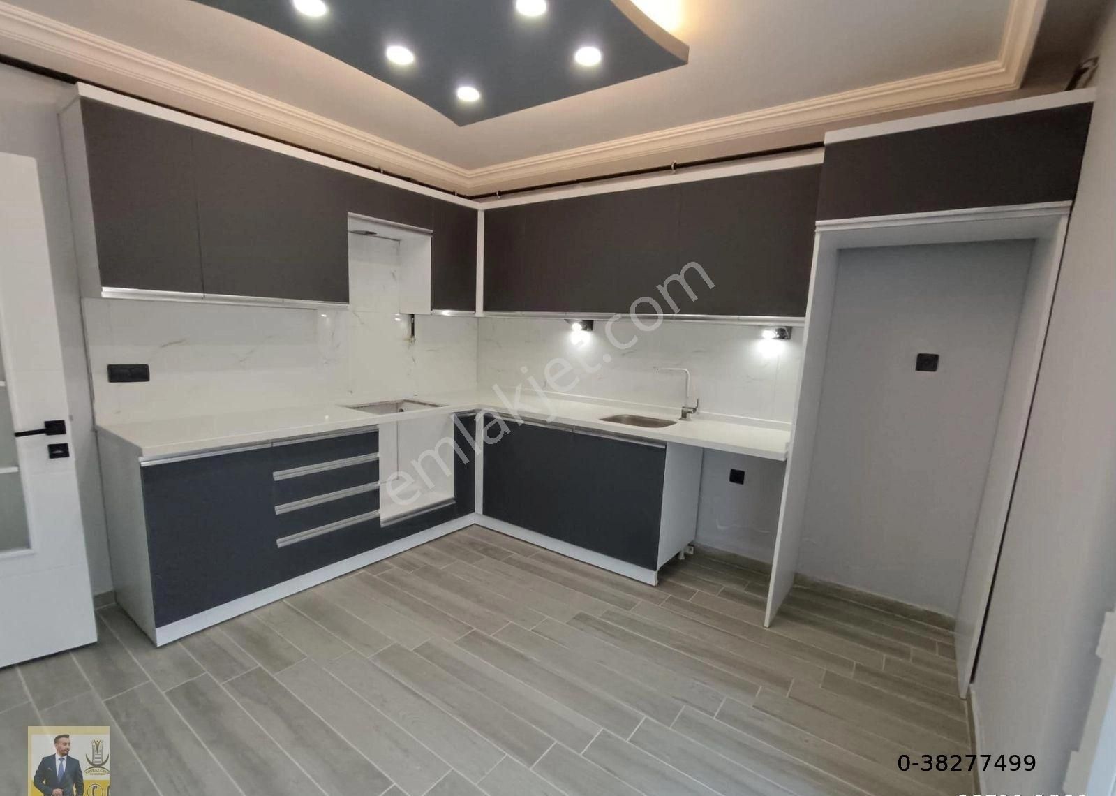 Odunpazarı Emek Satılık Daire POYRAZ EMLAK’TAN 71 EVLER  MAHALLESİ’NDE 3+1 120 m² SATILIK DAİRE