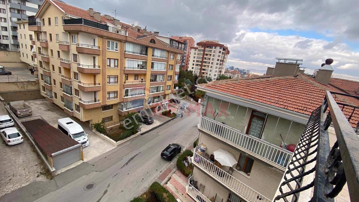 Çankaya Yukarı Öveçler Kiralık Daire YUKARI ÖVEÇLER MAHALLESİNDE 4,5+1 KİRALIK ŞAHANE DUBLEKS DAİRE