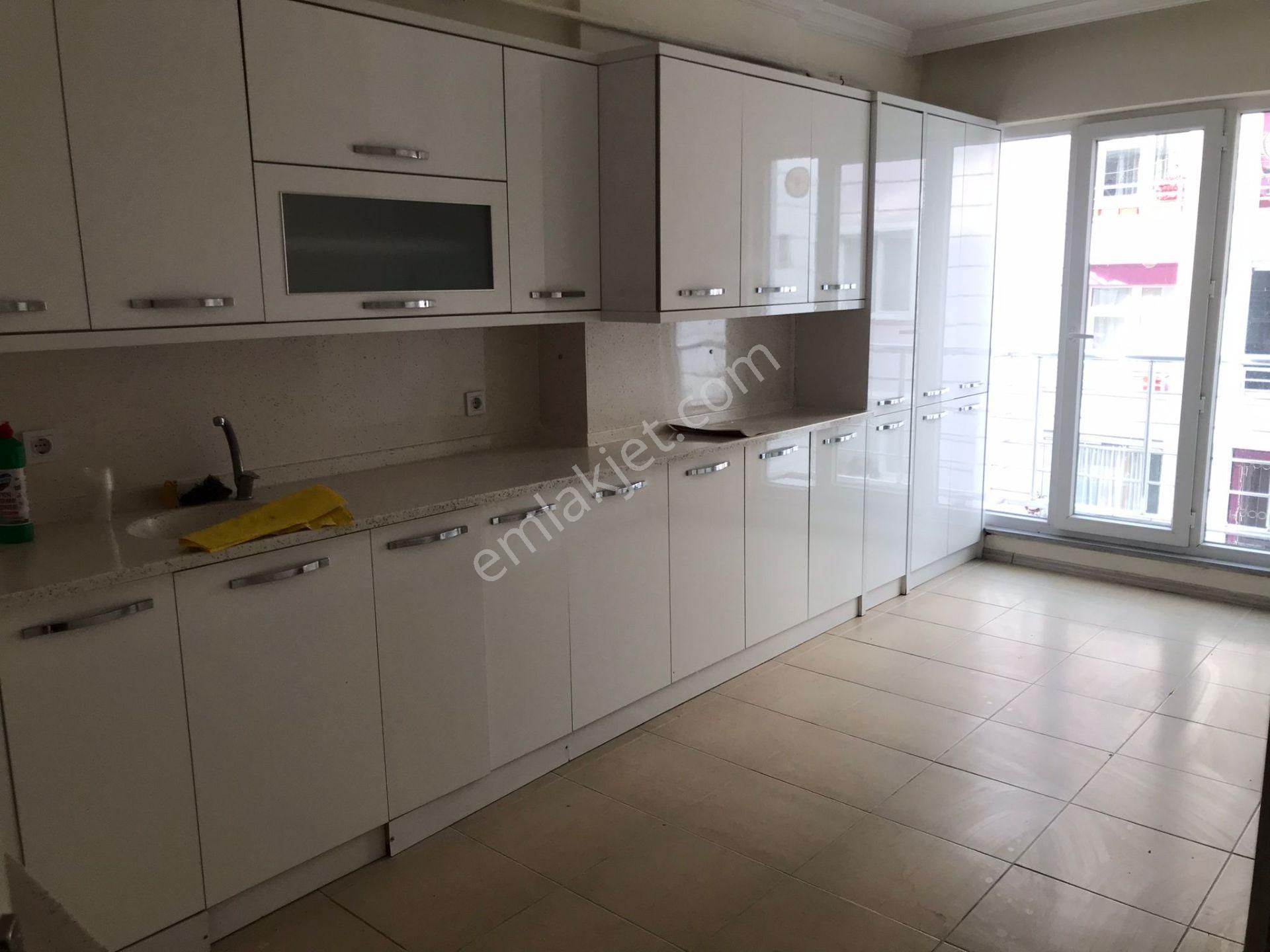 Tokat Merkez Mahmutpaşa Satılık Daire  6 YILLIK BİNADA 2.KAT 2+1 KREDİYE MÜSAİT SATILIK DAİRE