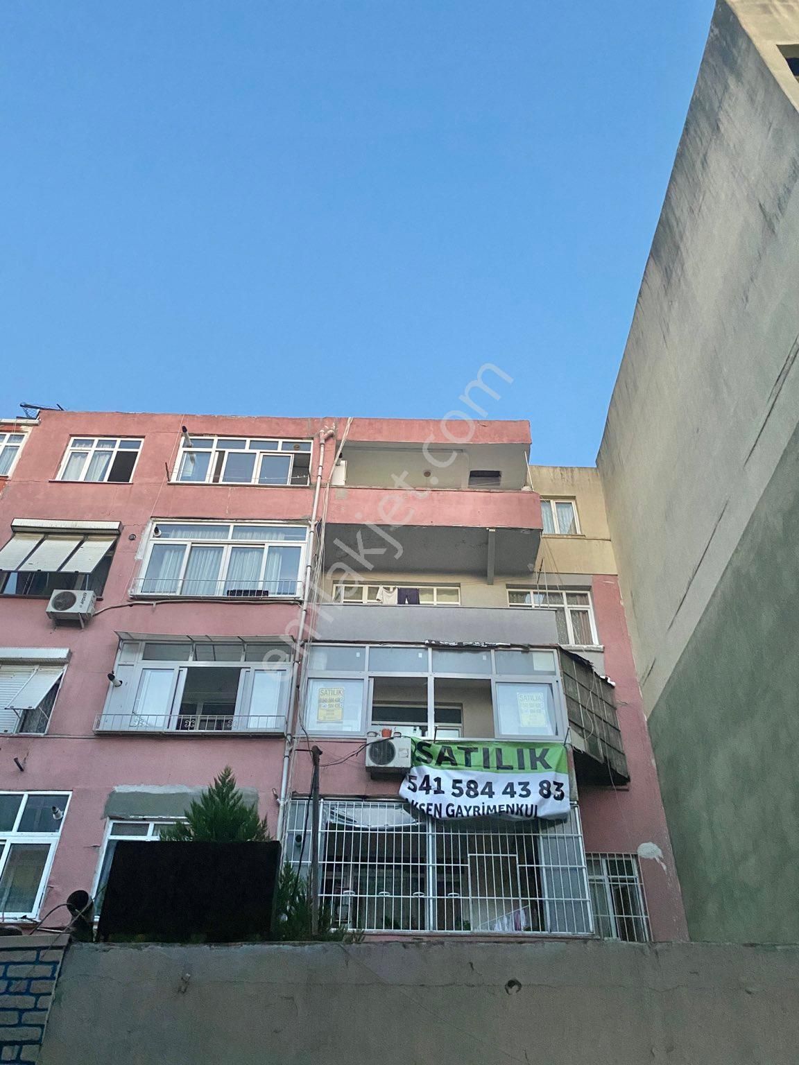 Fatih Şehremini Satılık Daire AKŞENDEN FATİH VEZİR CADDESİ 90 M2 2+L 2. ARA KAT BOŞ SATILIK DAİRE