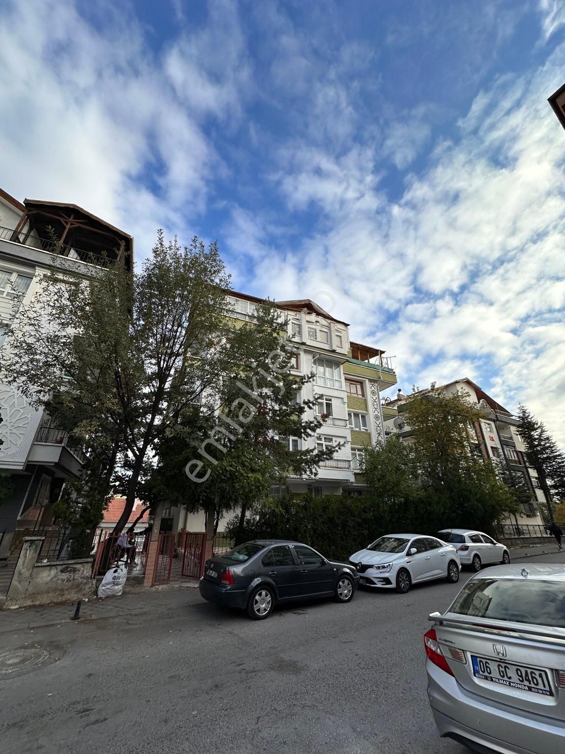 Mükemmel Lokasyon Geniş Dubleks - Görsel 3