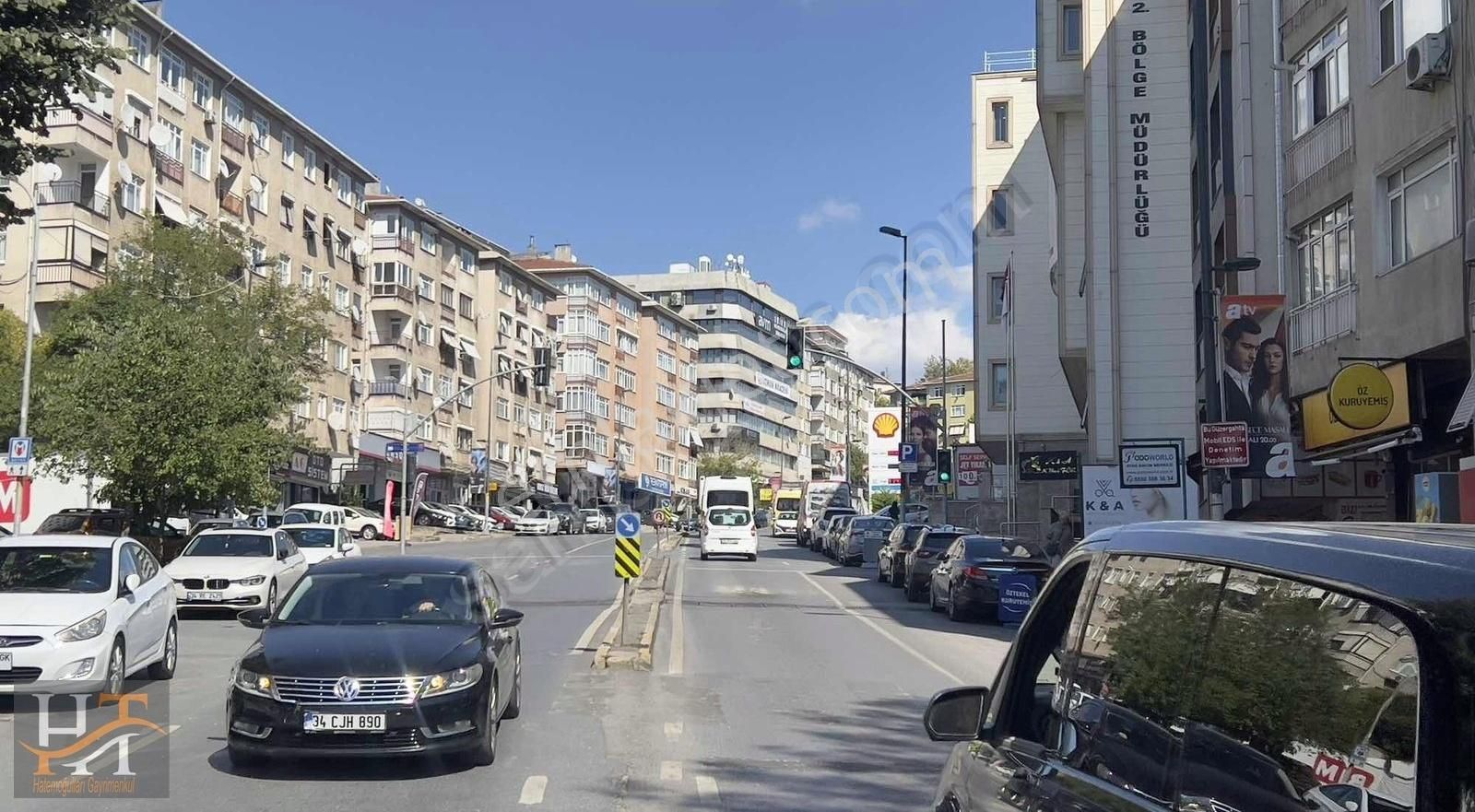 Üsküdar Sultantepe Satılık Daire MERKEZİ KONUMDA , METROYA 1 DK , GENİŞ 2+1 DAİRE , İSKANLI