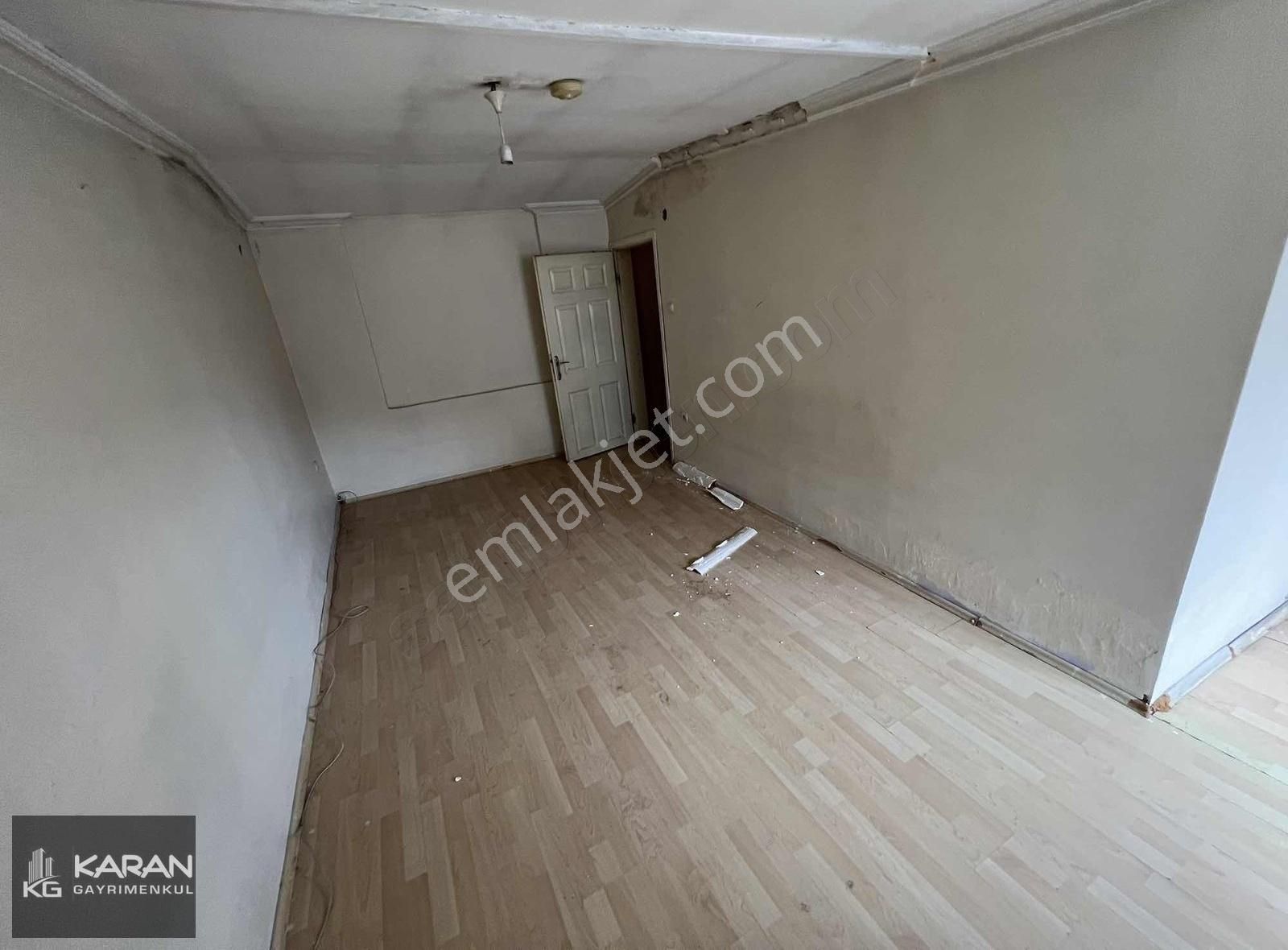 _karan_gazi Cad. 1 Üst Sokağında 4katlı Komple Satılık Bina - Görsel 13