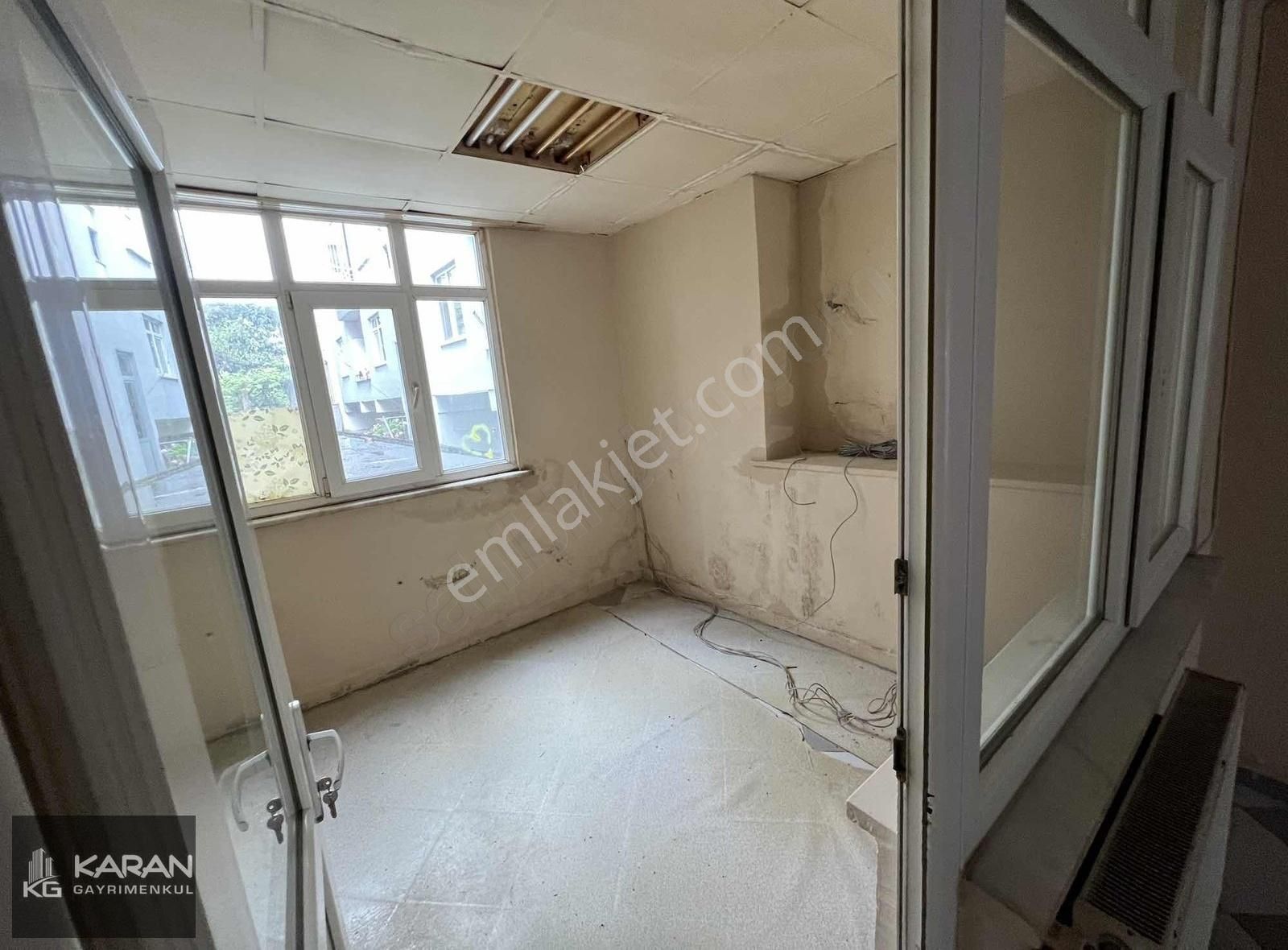_karan_gazi Cad. 1 Üst Sokağında 4katlı Komple Satılık Bina - Görsel 15