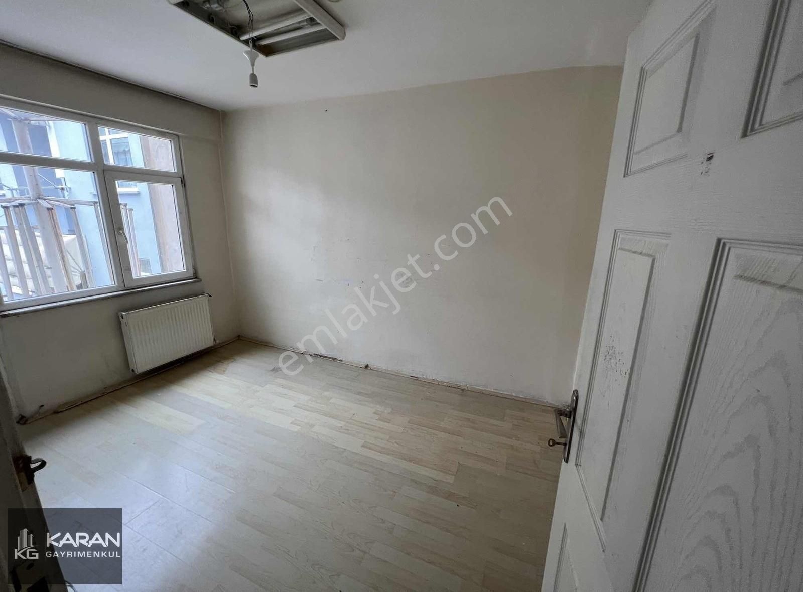 _karan_gazi Cad. 1 Üst Sokağında 4katlı Komple Satılık Bina - Görsel 2