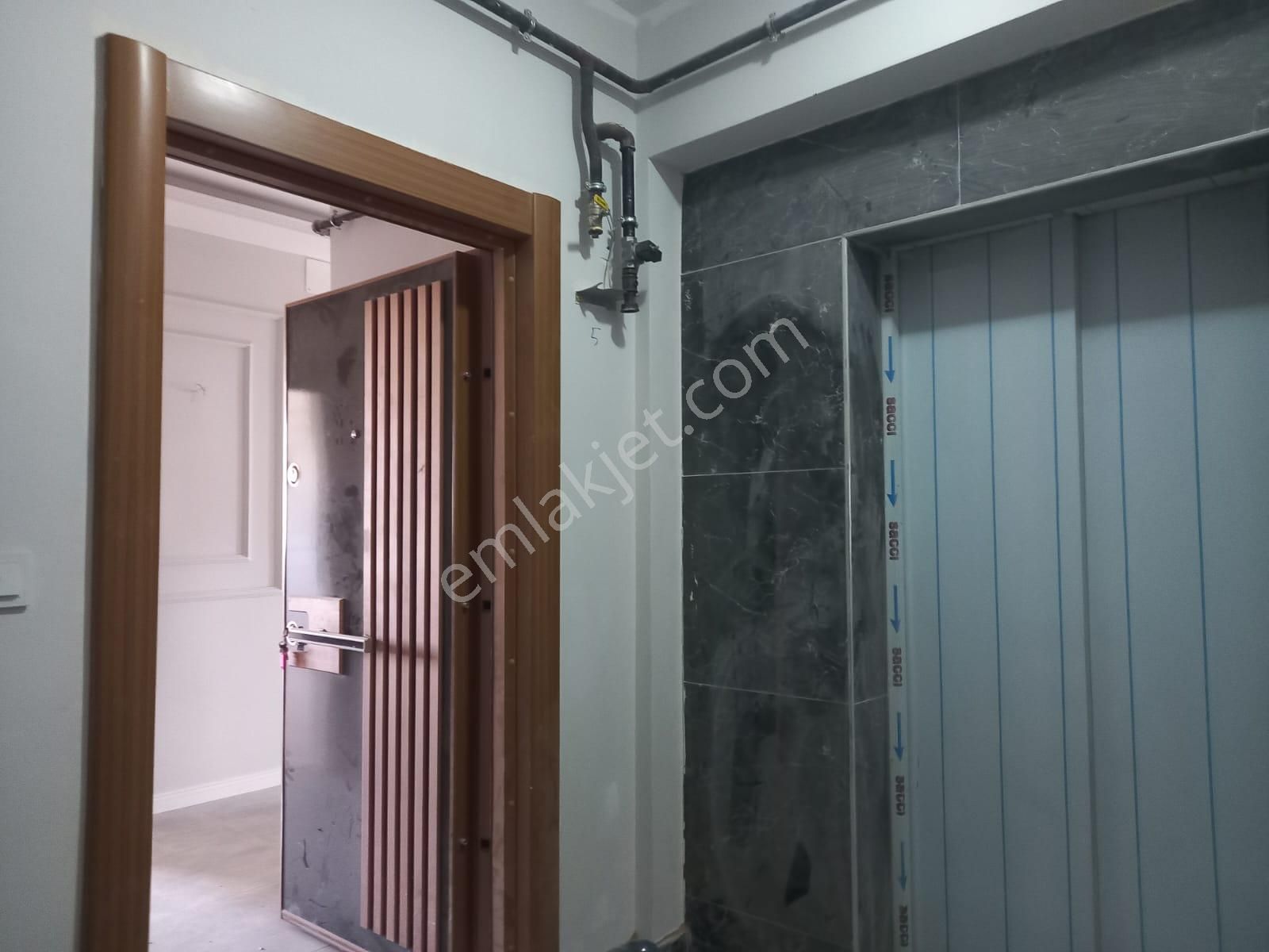 Roma' Dan Yenice Köy Mah' De Satılık Akıllı Ev Sistemli Daire - Görsel 5