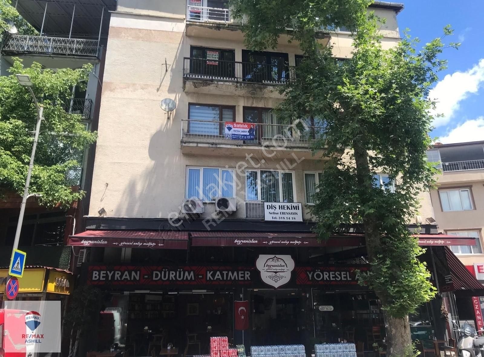 Üsküdar Çengelköy Satılık Daire AsHill'den Üsküdar Çengelköy Ana cadde Üzeri Satılık 2+1 Daire