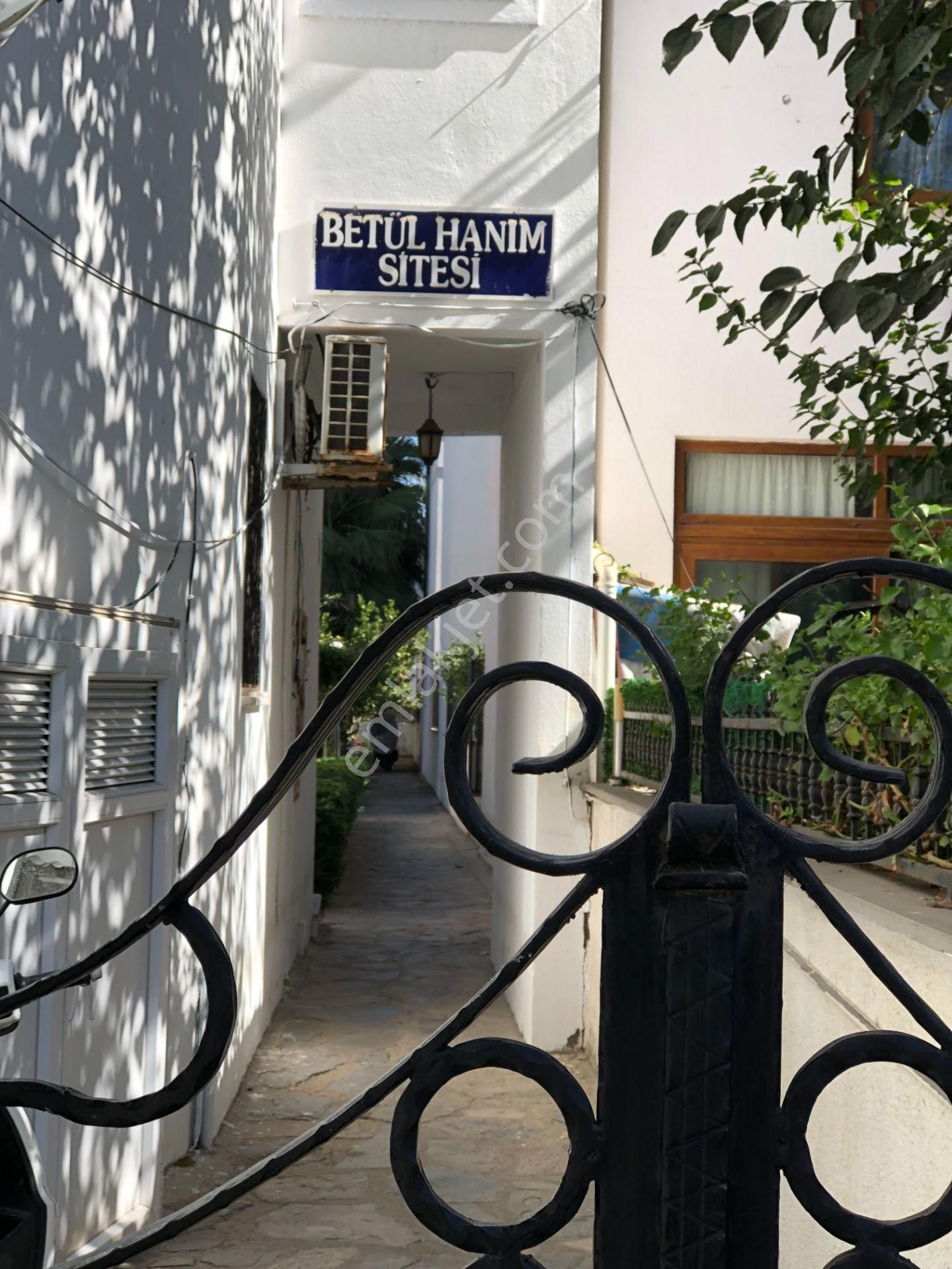 Bodrum Turgutreis Merkezde 2+1 Kiralık 2.kat Eşyalı Daire - Görsel 12