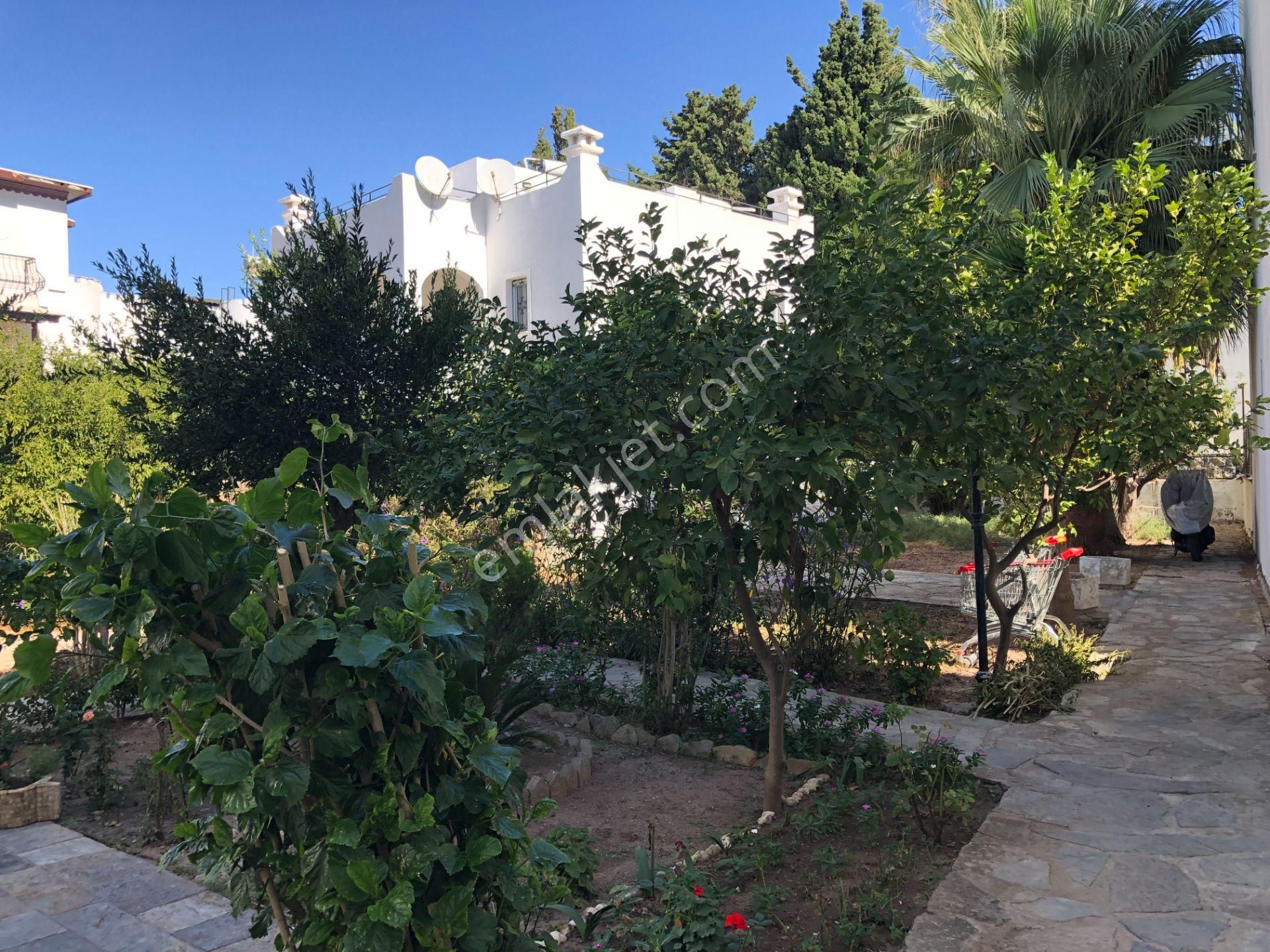 Bodrum Turgutreis Merkezde 2+1 Kiralık 2.kat Eşyalı Daire - Görsel 24