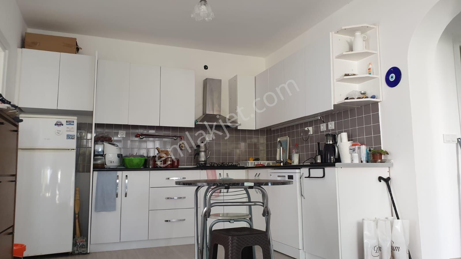 Bodrum Turgutreis Merkezde 2+1 Kiralık 2.kat Eşyalı Daire - Görsel 5