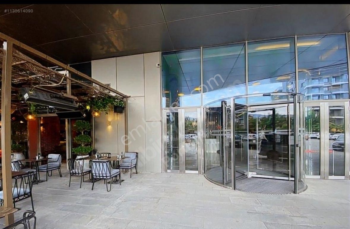 Bayraklı Tower ‘ Da 2+1 Kdv’li Kiralık 133 M2 Kiralık İşyeri! - Görsel 7