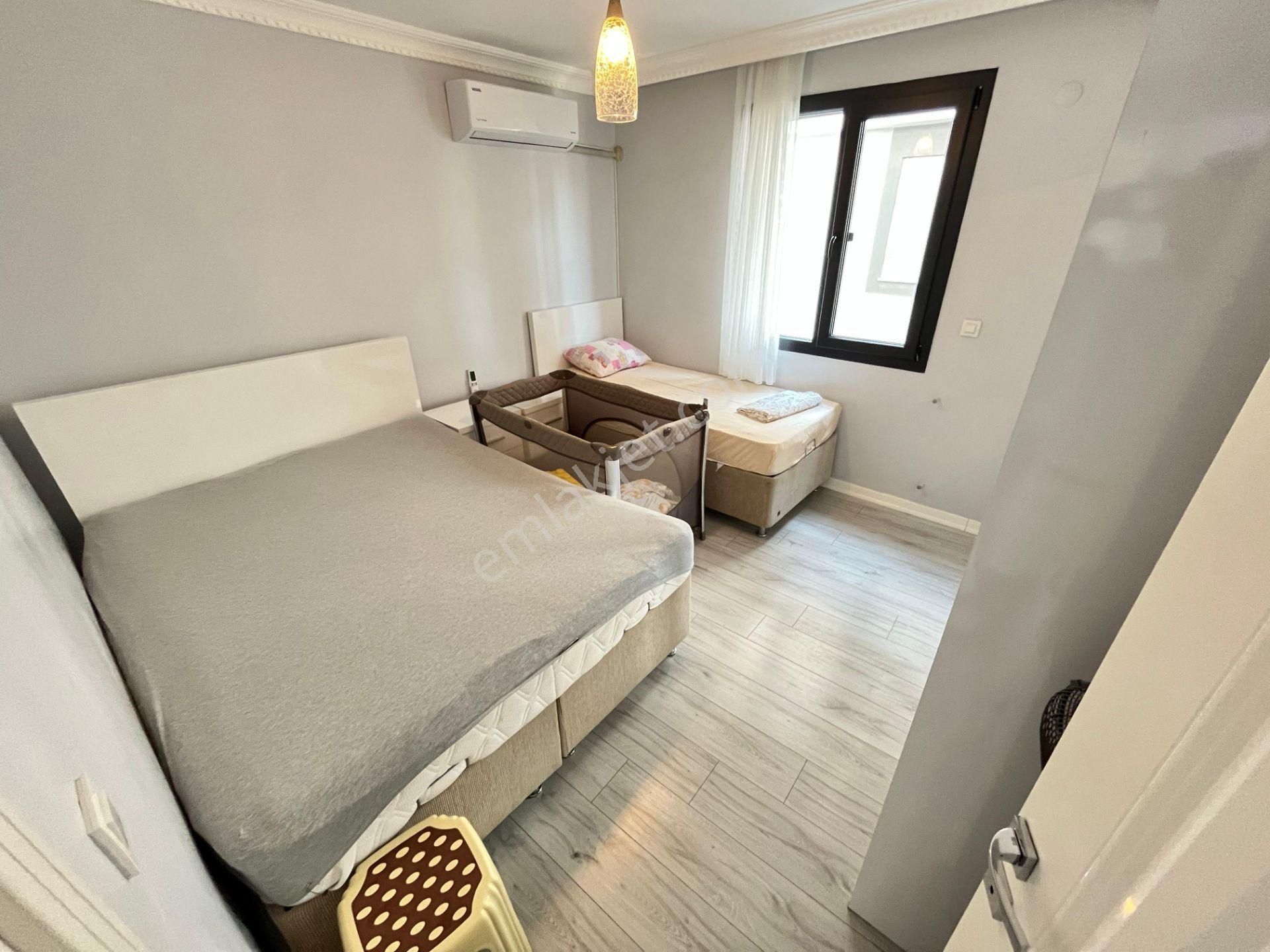 Ürkmez'de Deniz Tarafında Satılık Bahçeli 3+1 Lüks Villa Yazlık - Görsel 30