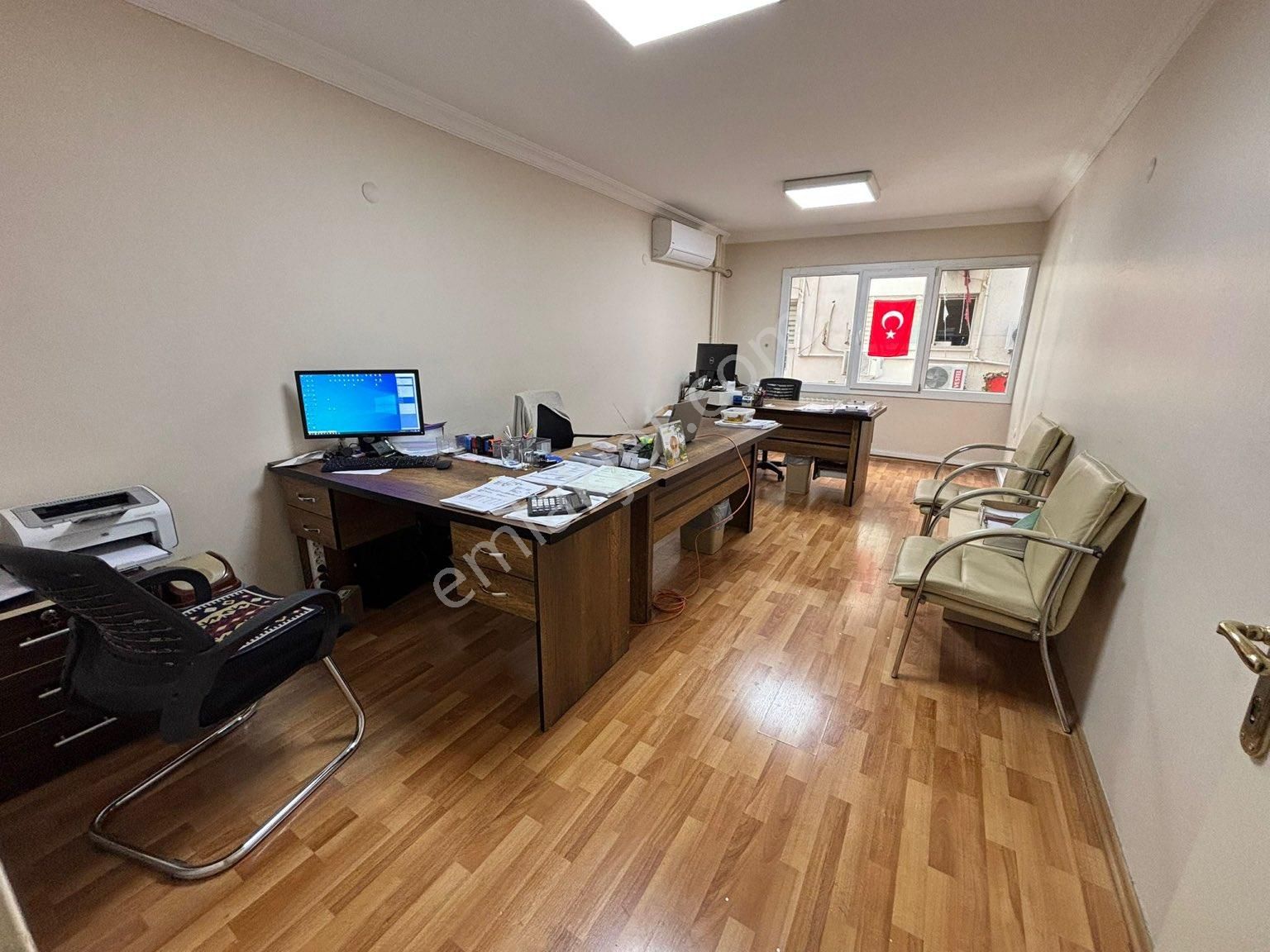 Konak Alsancak Kiralık Ofis Alsancakta Kıbrıs Şehitleri Yakını 7/24 2+1 Tadilatlı İş Yeri